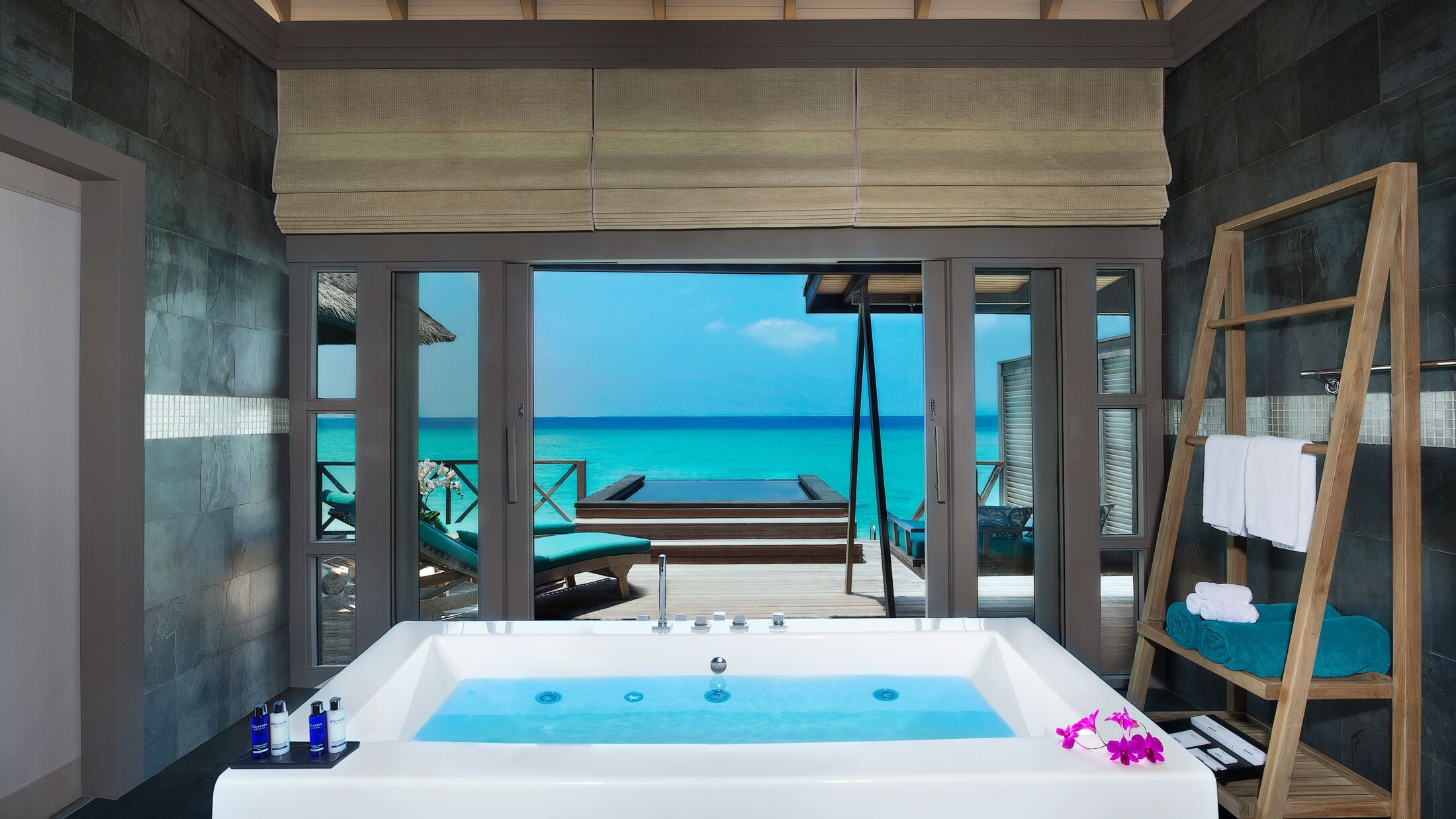 JA-Manafaru-2023-Sunrise-Water-Villa-Private-Pool-001-119863-Hybris