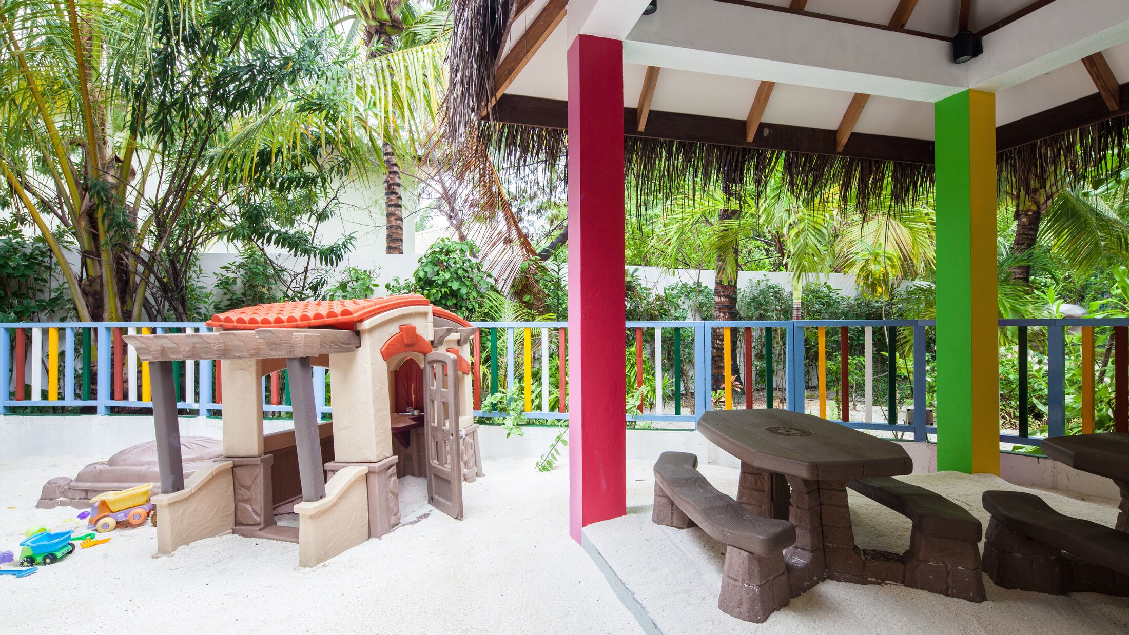 Machchafushi Island Resort & Spa by Centara Collection