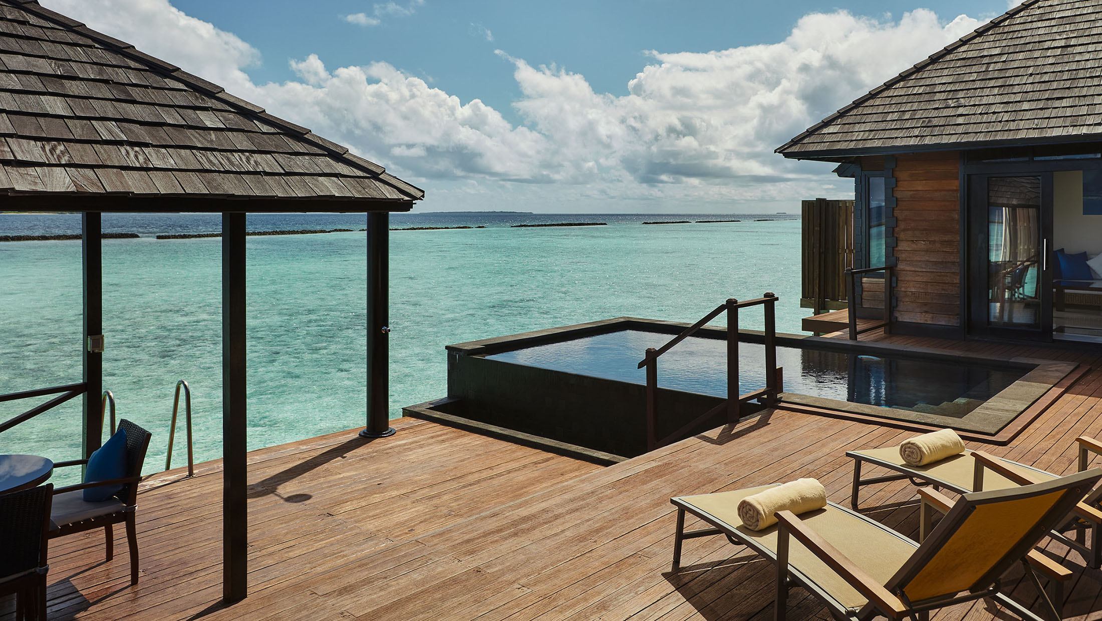 Infinity Water Villa