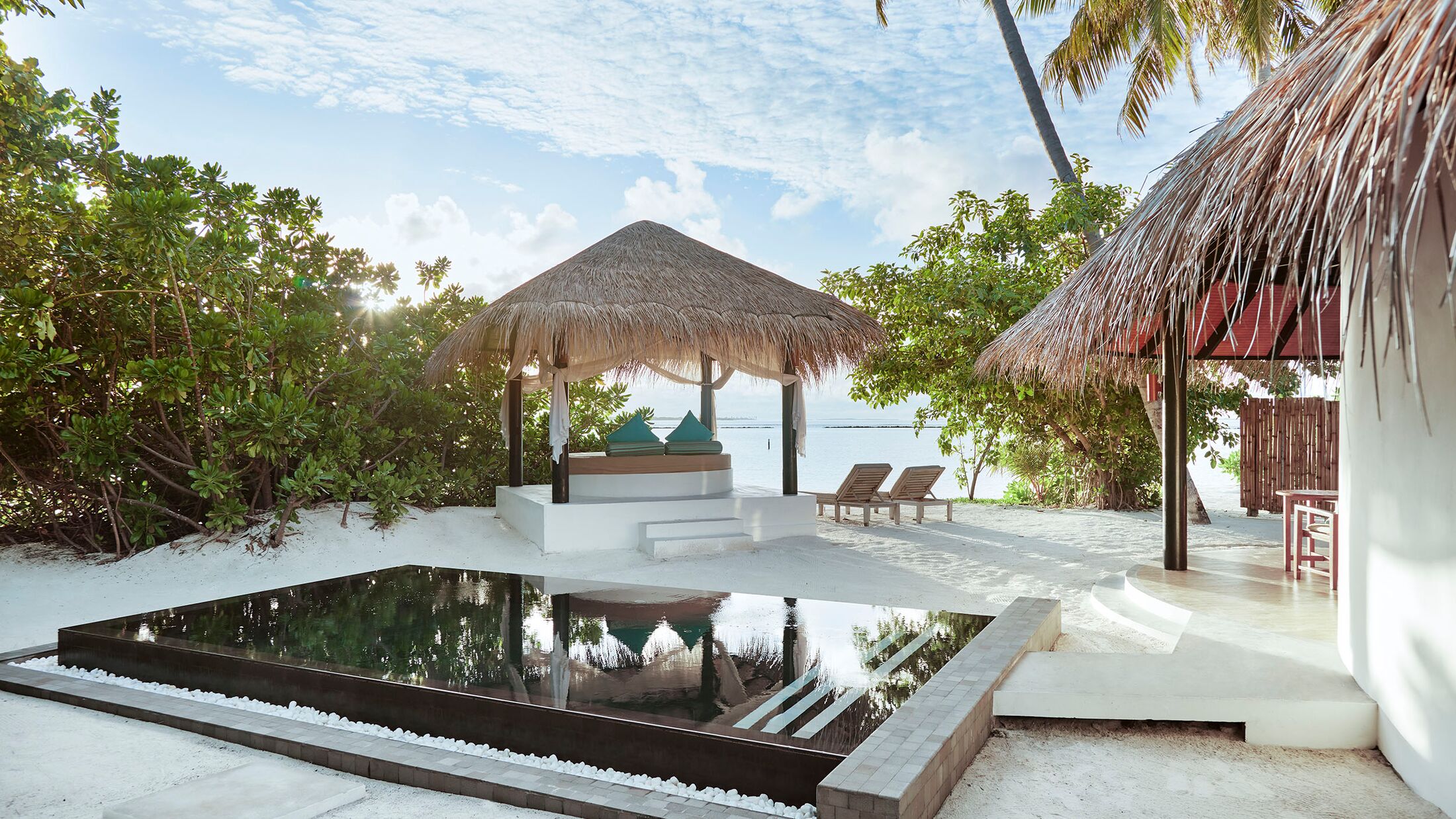 Deluxe Family Beach Villa with Pool