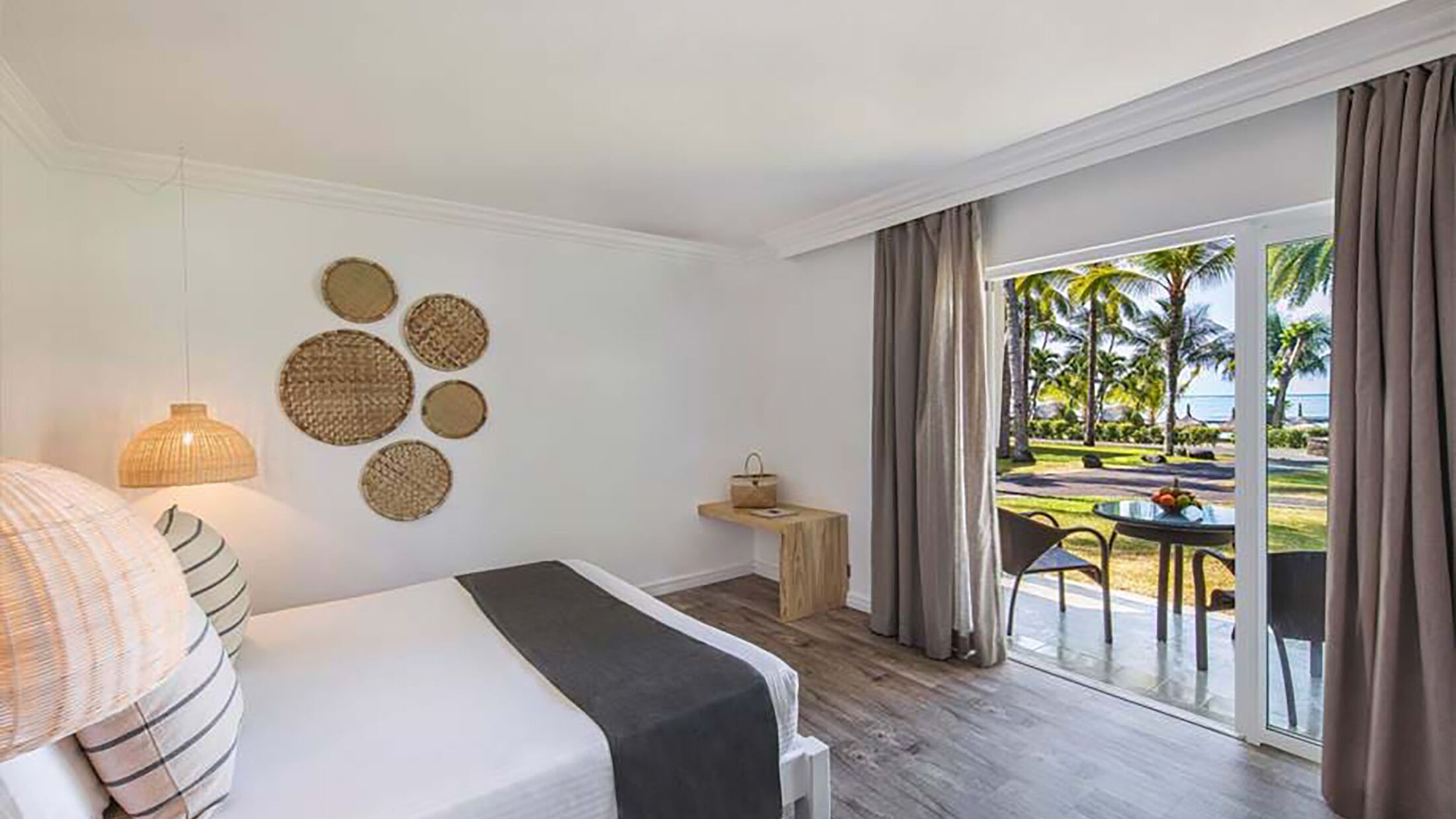 Superior Room with Sea View