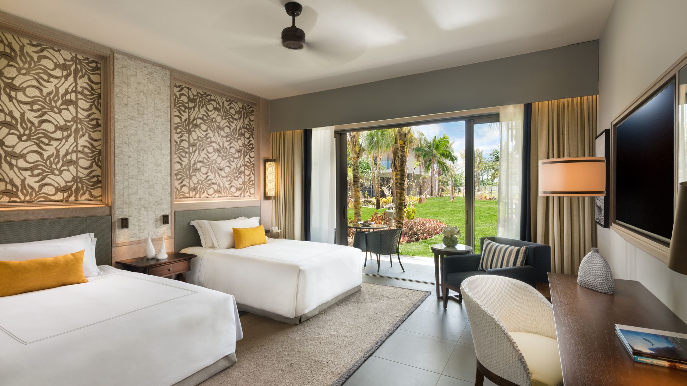 Anantara-Iko-2023-Deluxe-Garden-View-Room-003-121638-Hybris