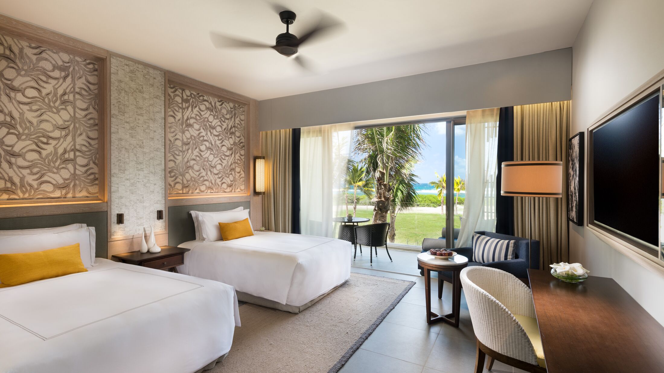 Anantara-Iko-2023-Deluxe-Ocean-View-Room-005-121638-Hybris