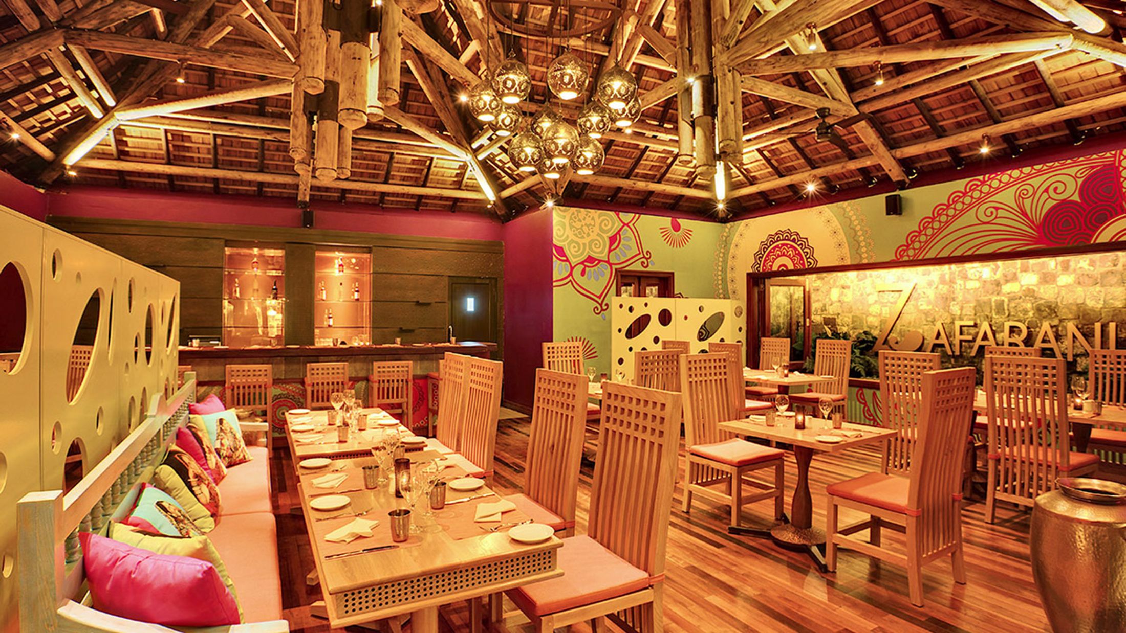 115941 Restaurant Zafarani 002.jpg-Hybris