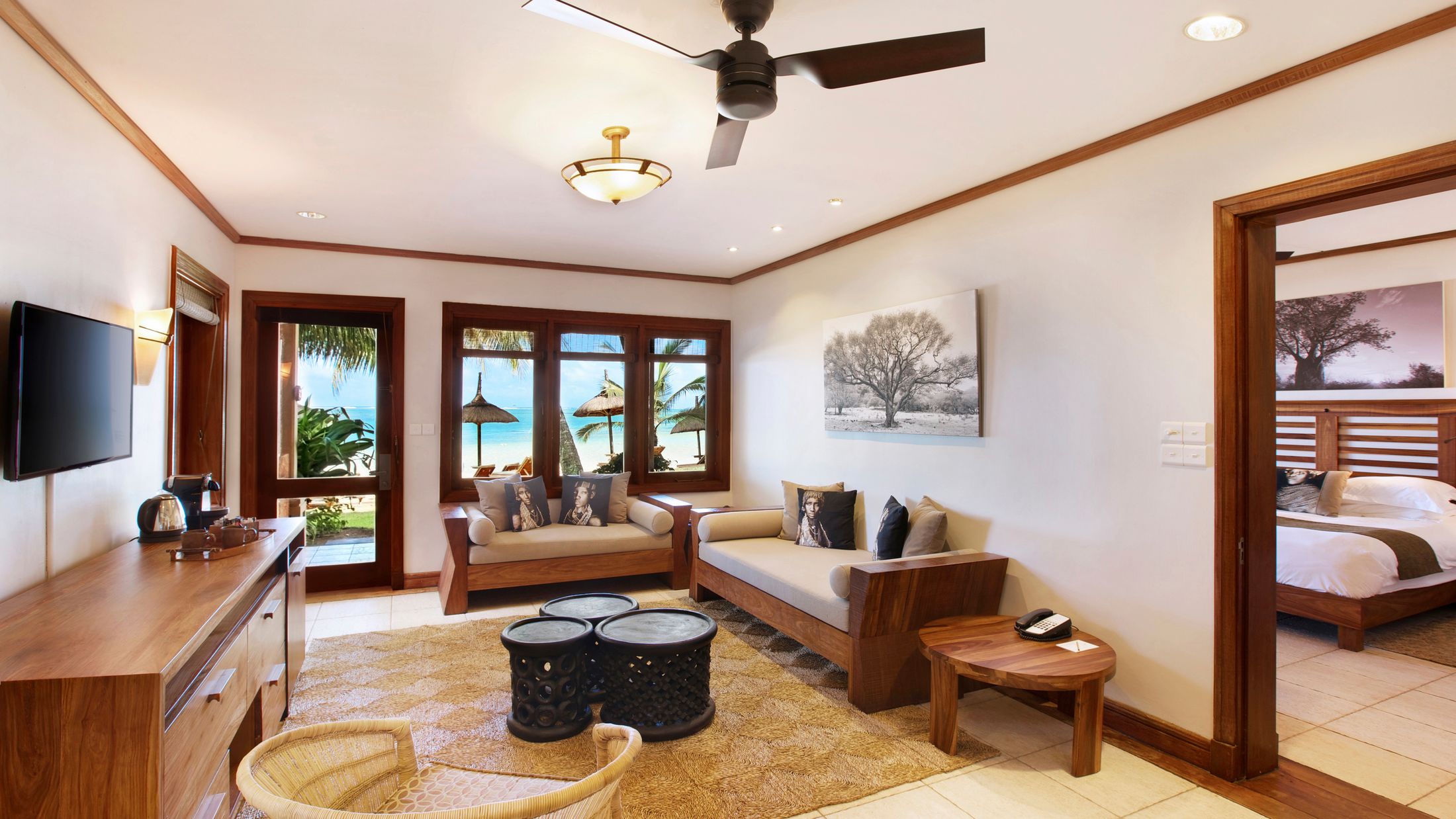 MRU.A.2017.115941.089-Hybris