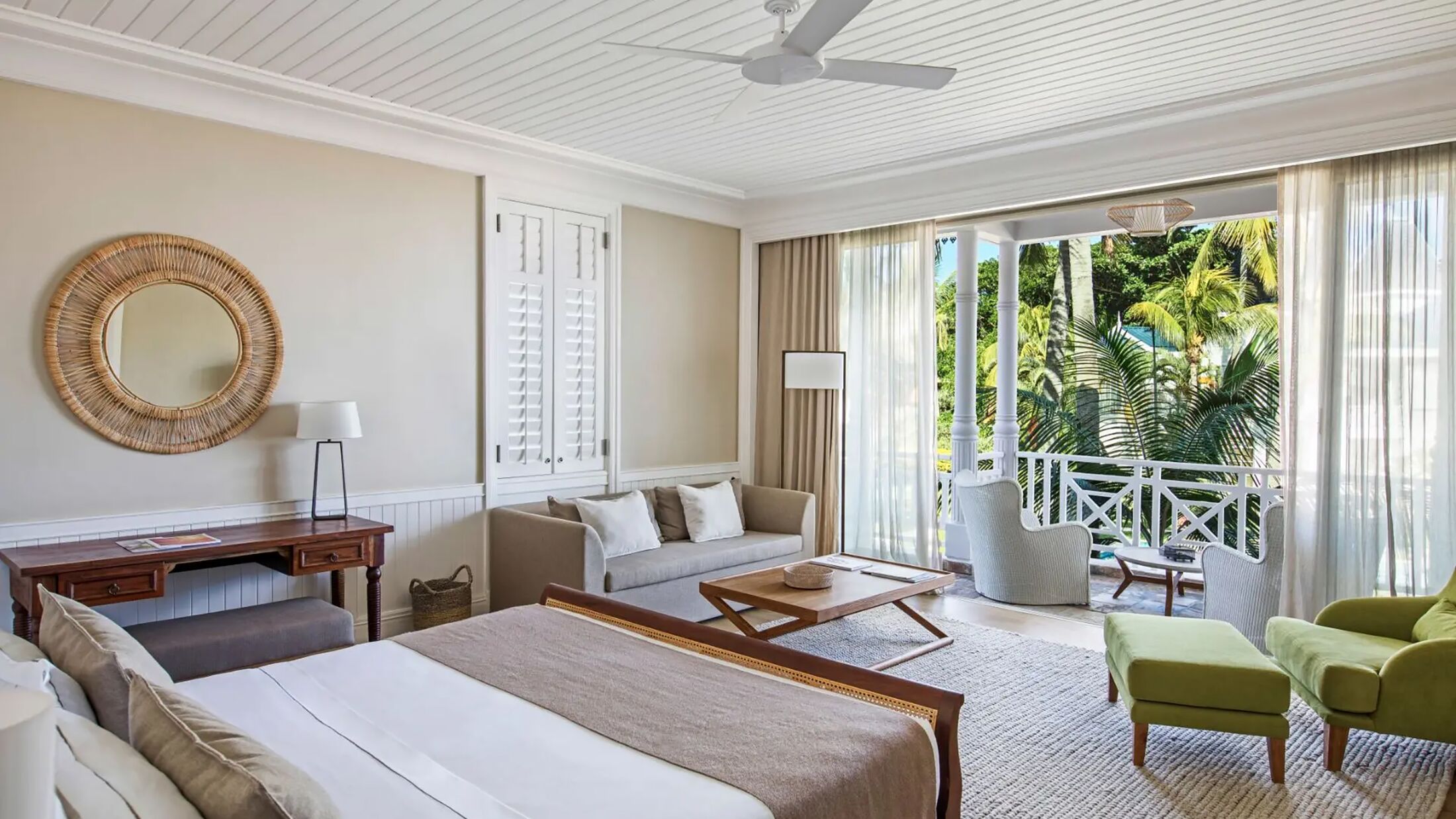 Heritage-Le-Telfair-2024-Deluxe-Suite-Sea-View-002-117381-Hybris