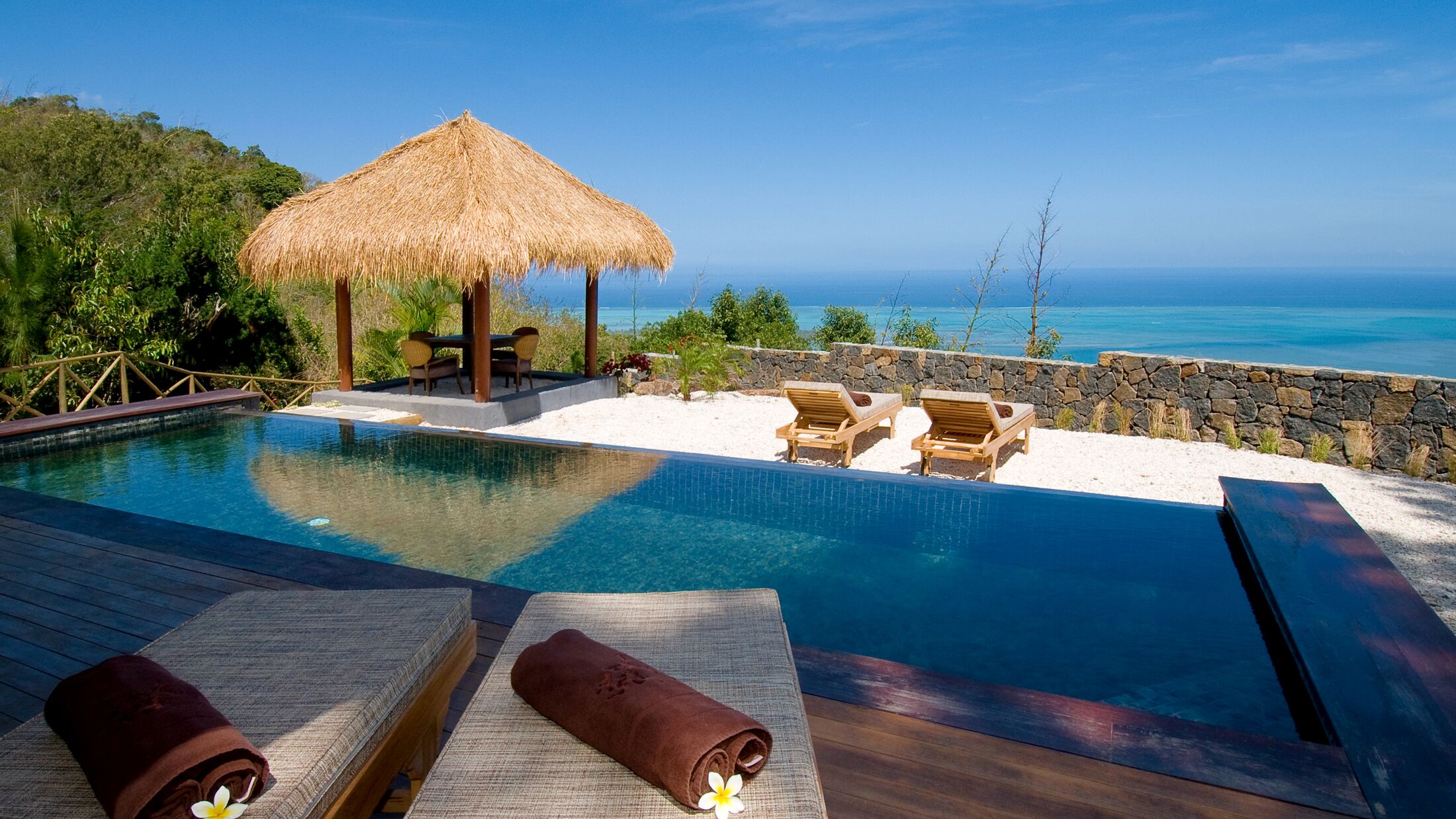 Lakaz-Chamarel-2022-Piton-Canot-003-120332-Hybris