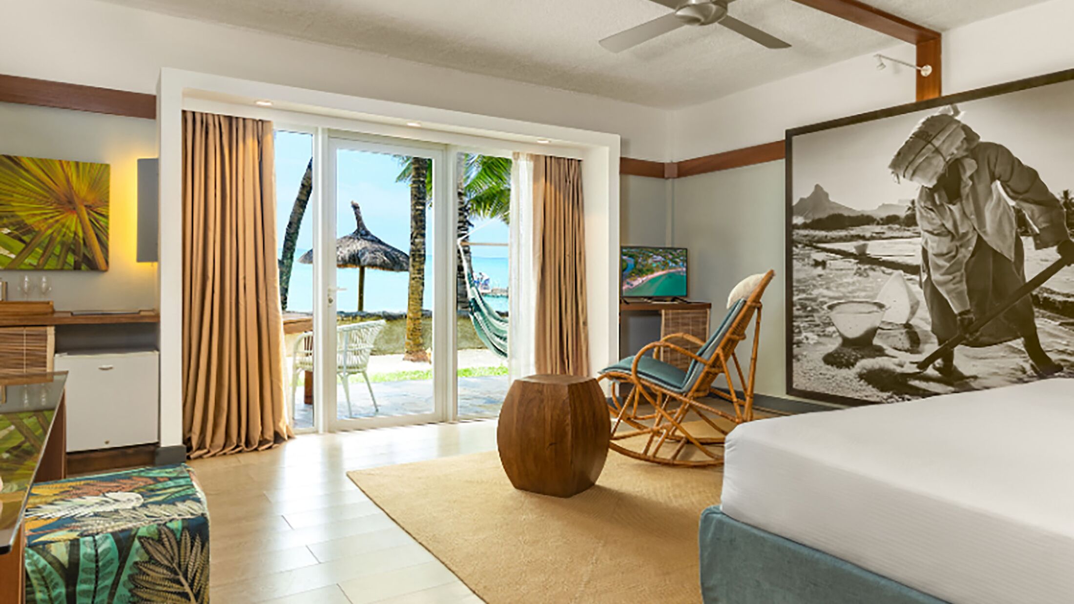 Executive Seafront Suite