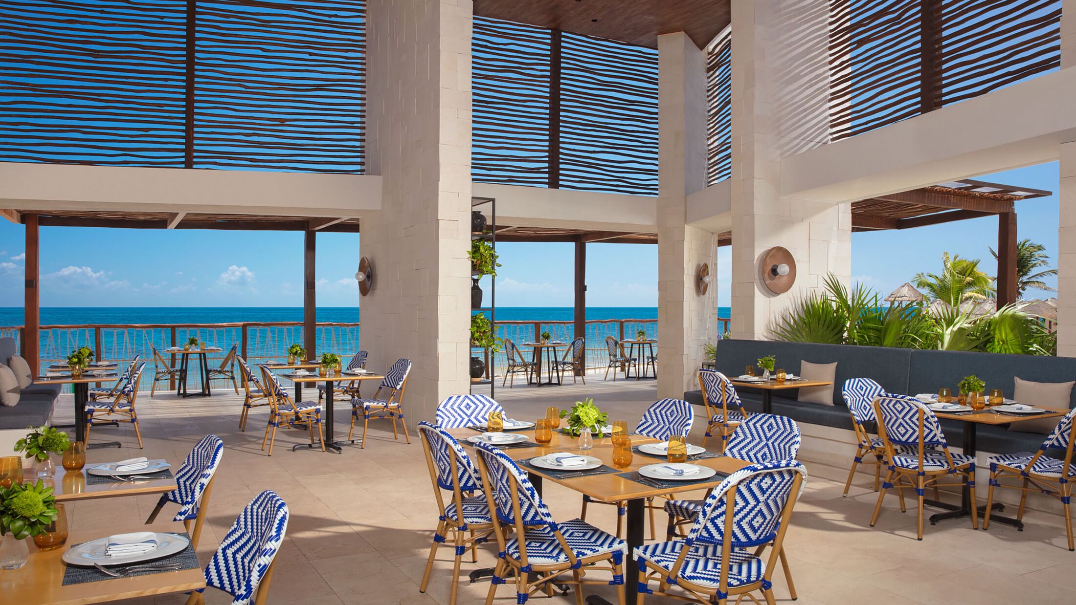 Blue Water Grill