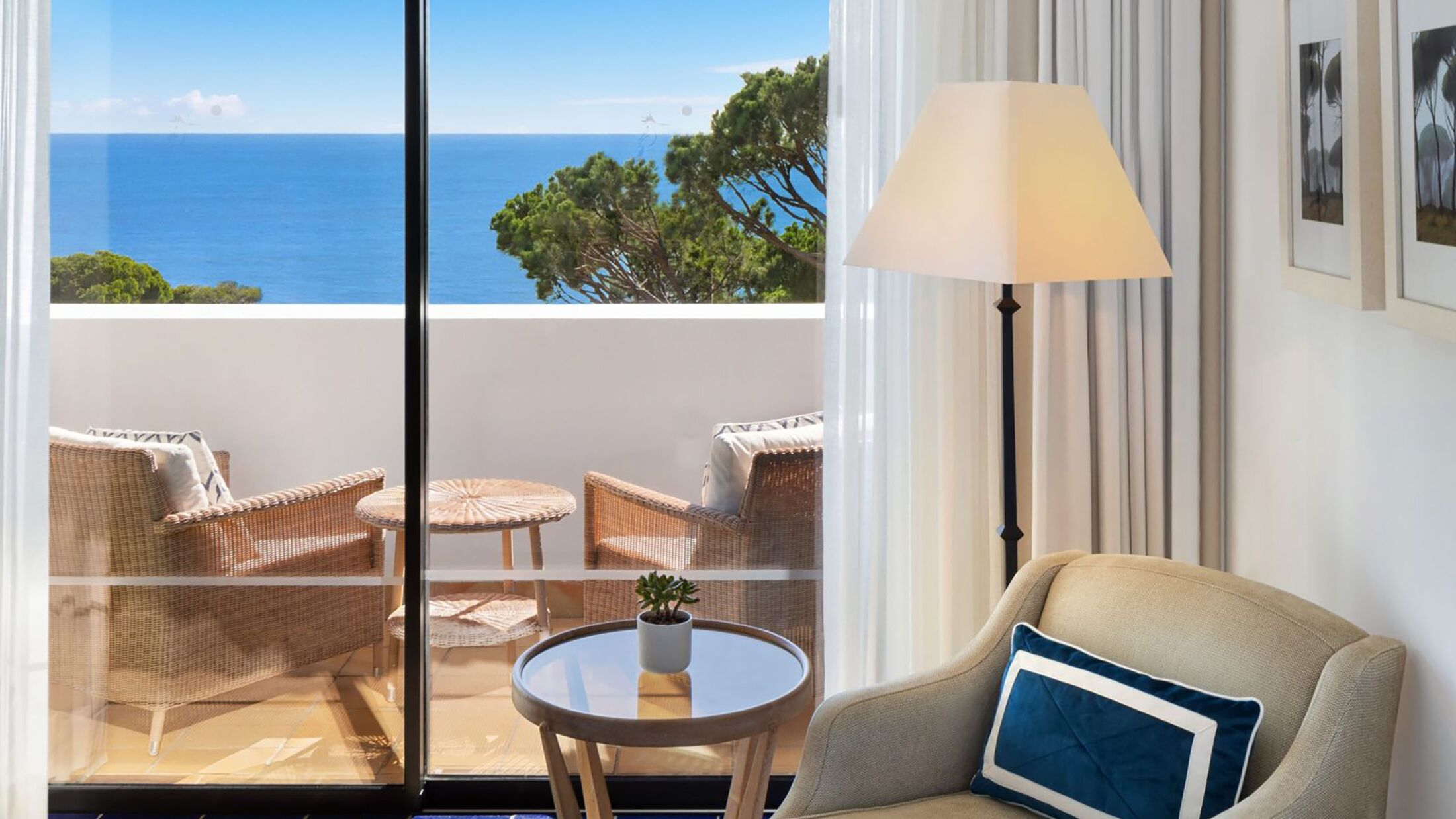 Deluxe Room with Atlantic View