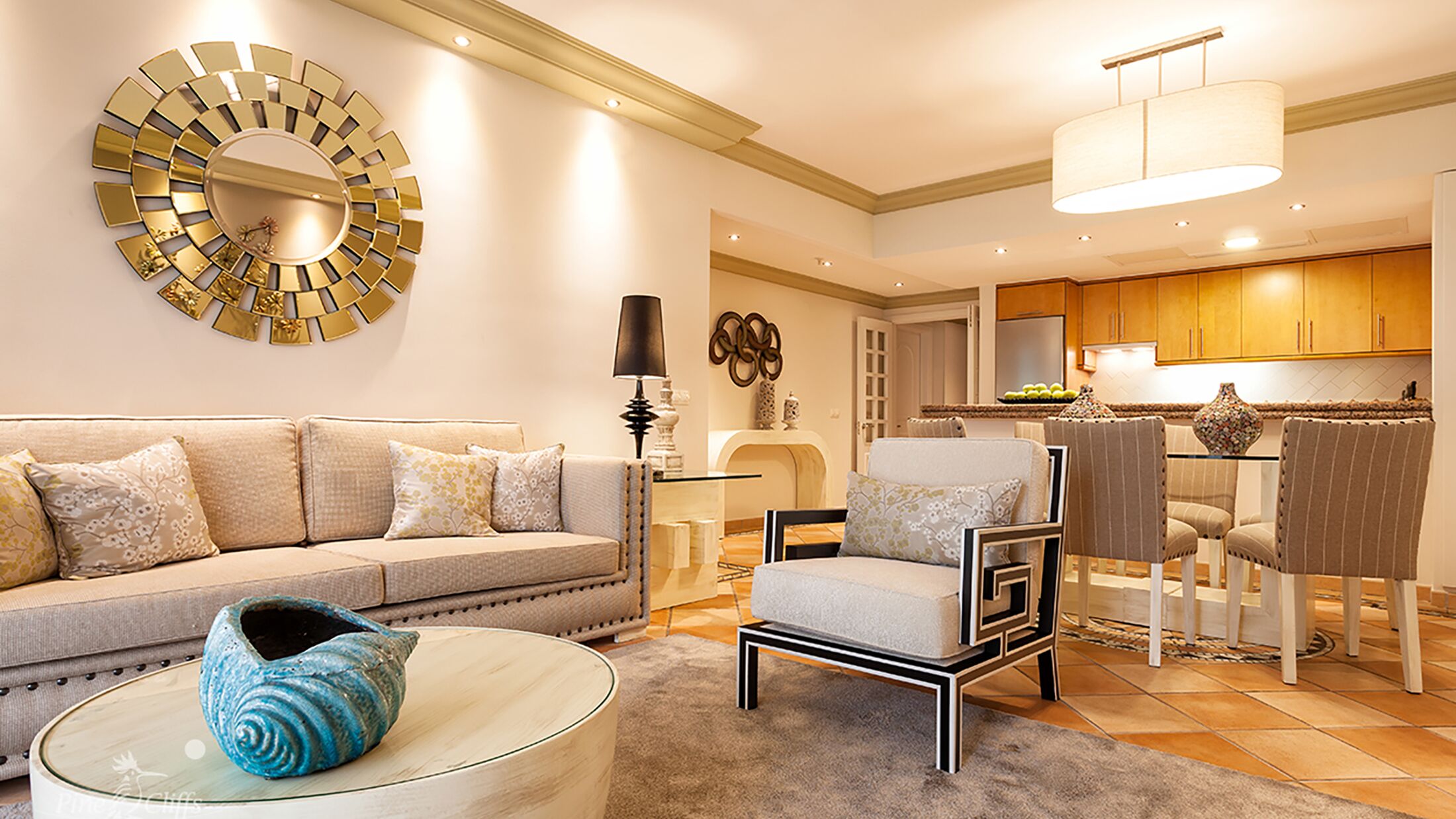 Pine-Cliffs-Village-2022-Suite-003-119741-Hybris