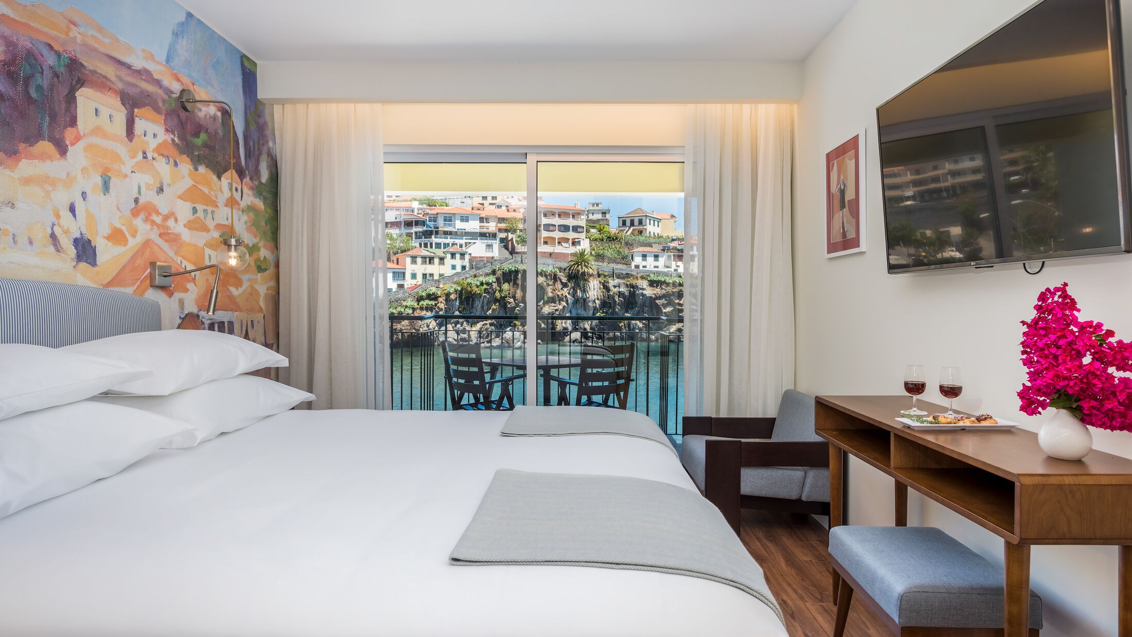 Deluxe Superior Room with Bay View