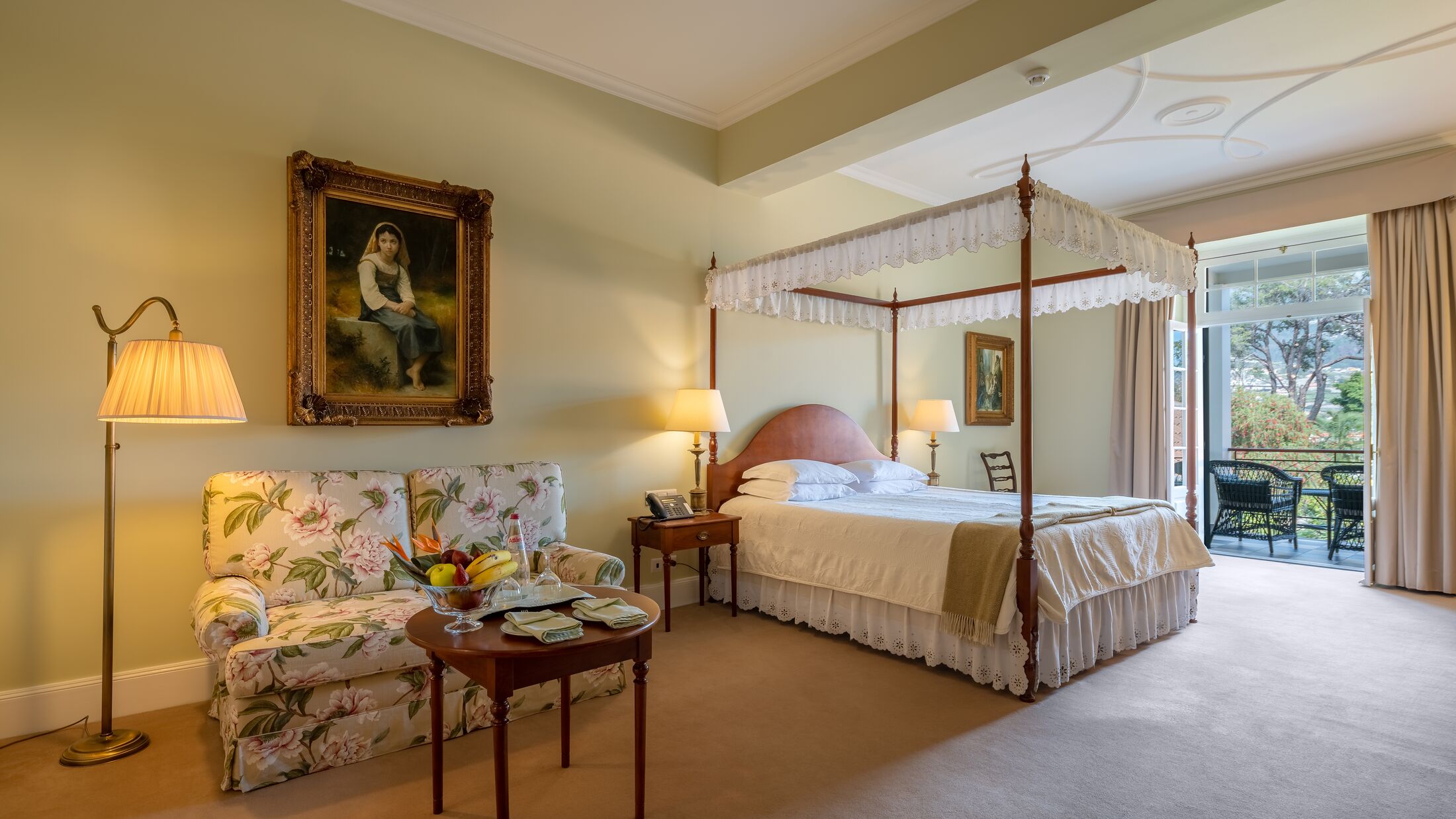 Quinta-Jardins-Lago-2023-Historical-Junior-Suite-002-117437-Hybris