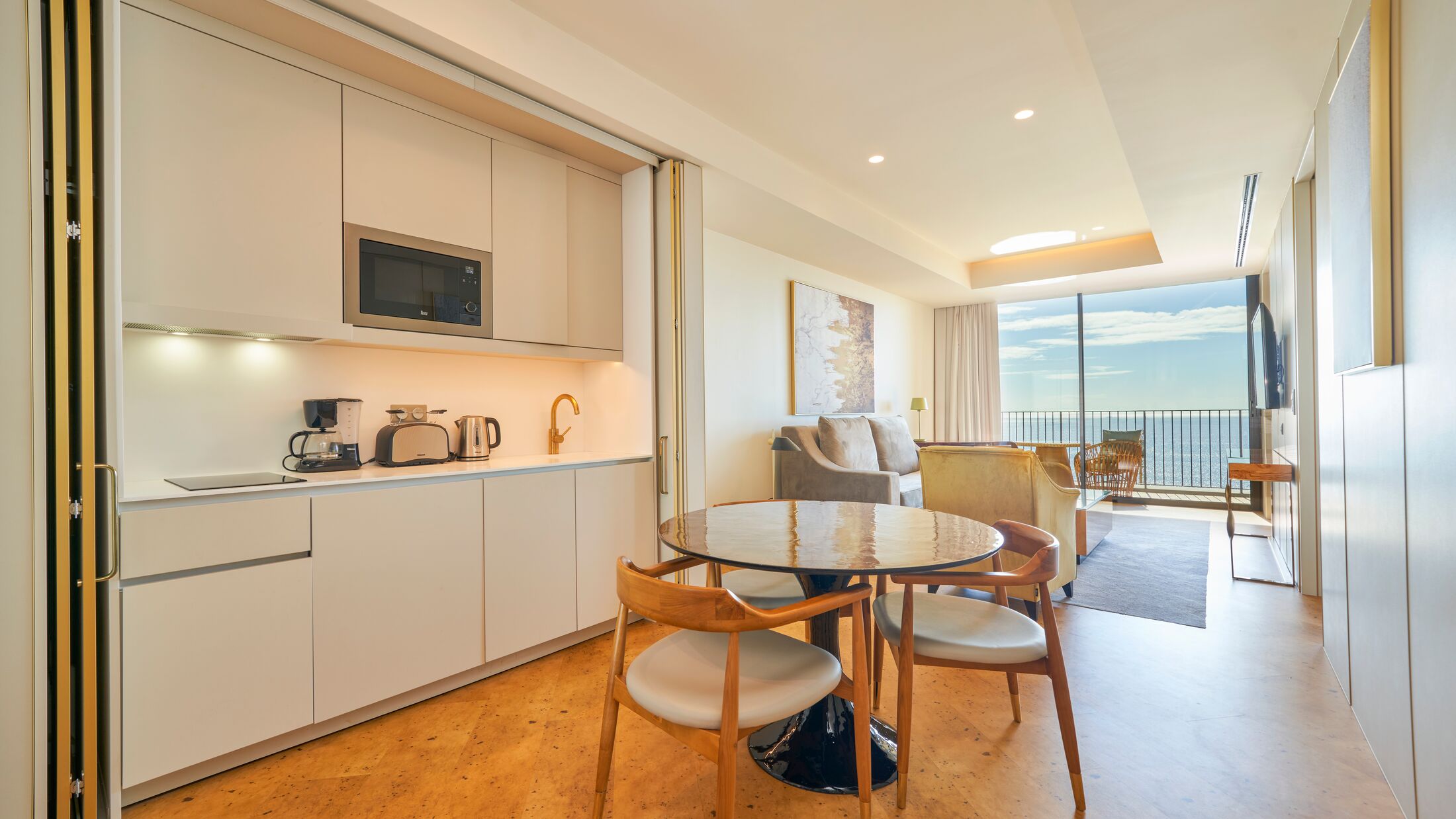 Savoy-Palace-2024-Superior-Ocean-Suite-001-121819-Hybris