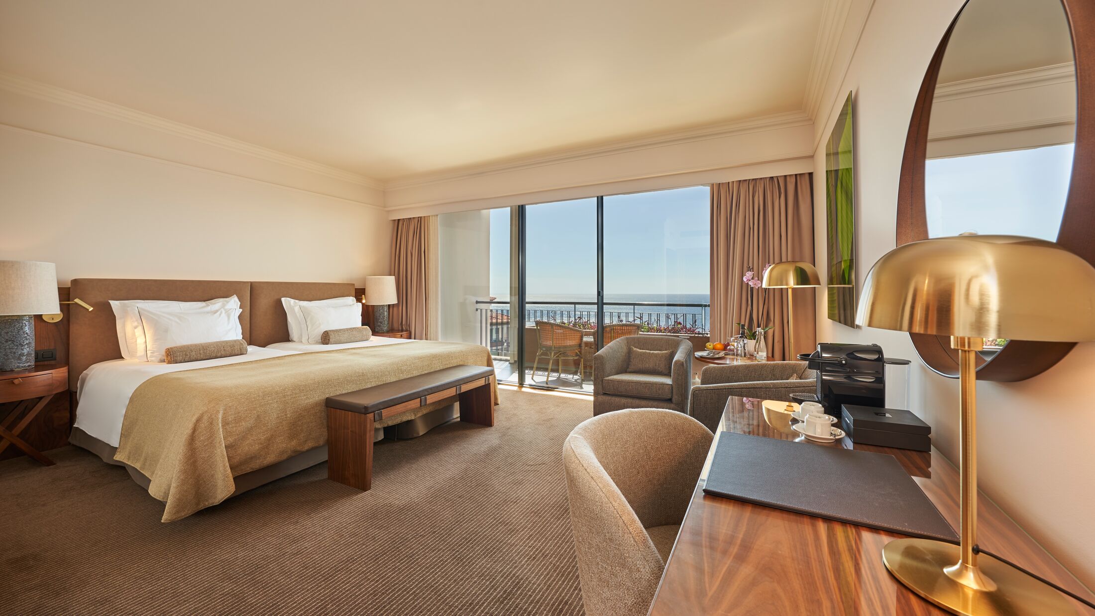 Cliff-Bay-2023-Upper-Floors-Sea-View-001-100588-Hybris