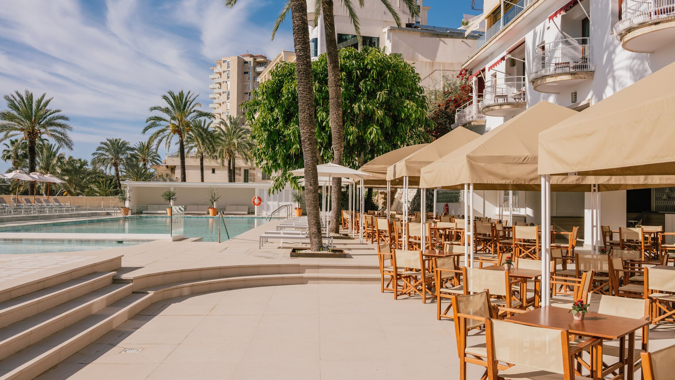 Victoria Pool Bar