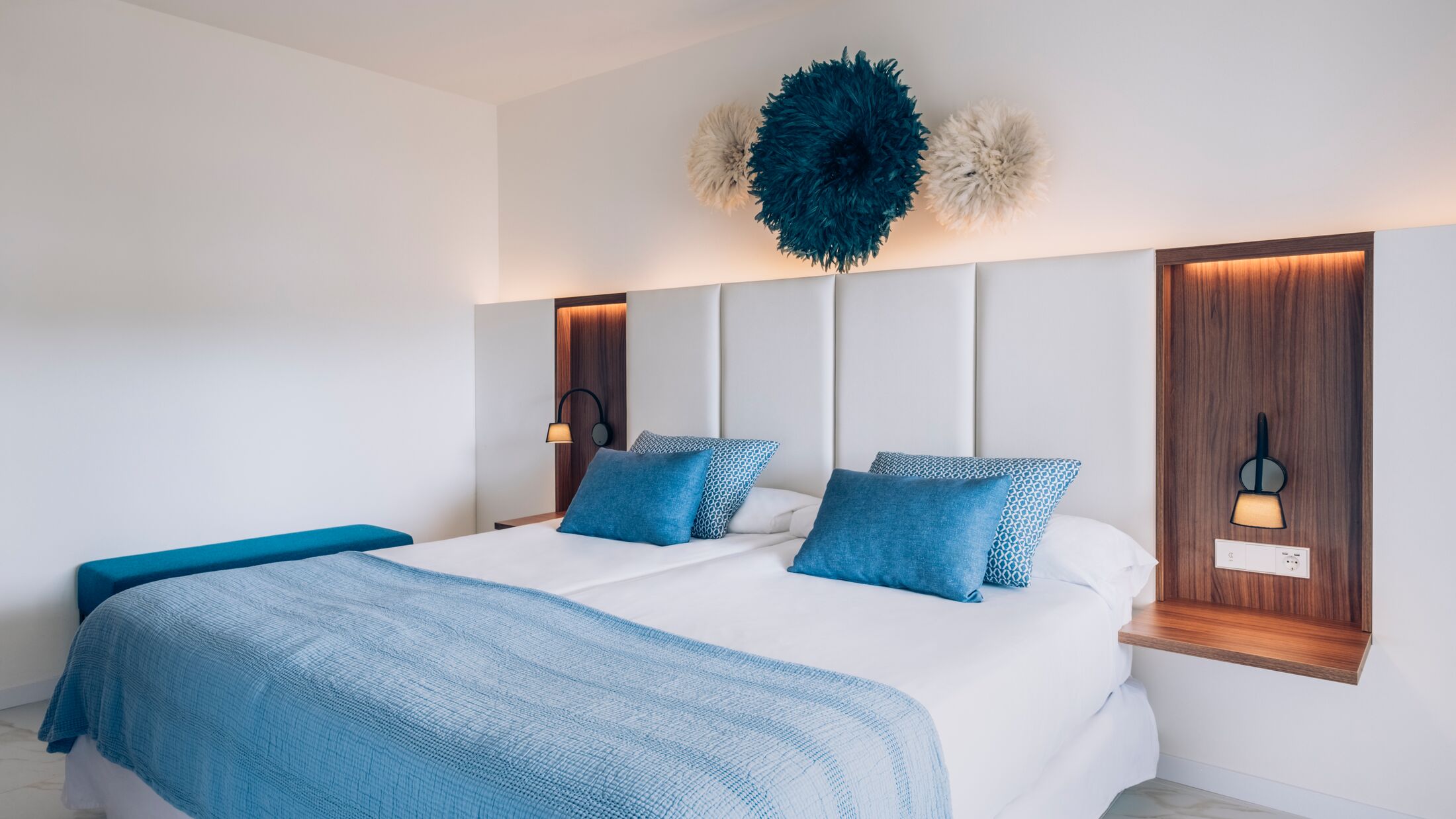 Iberostar-Playa-de-Muro-2024-Basic-Family-Suite-001-119075-Hybris