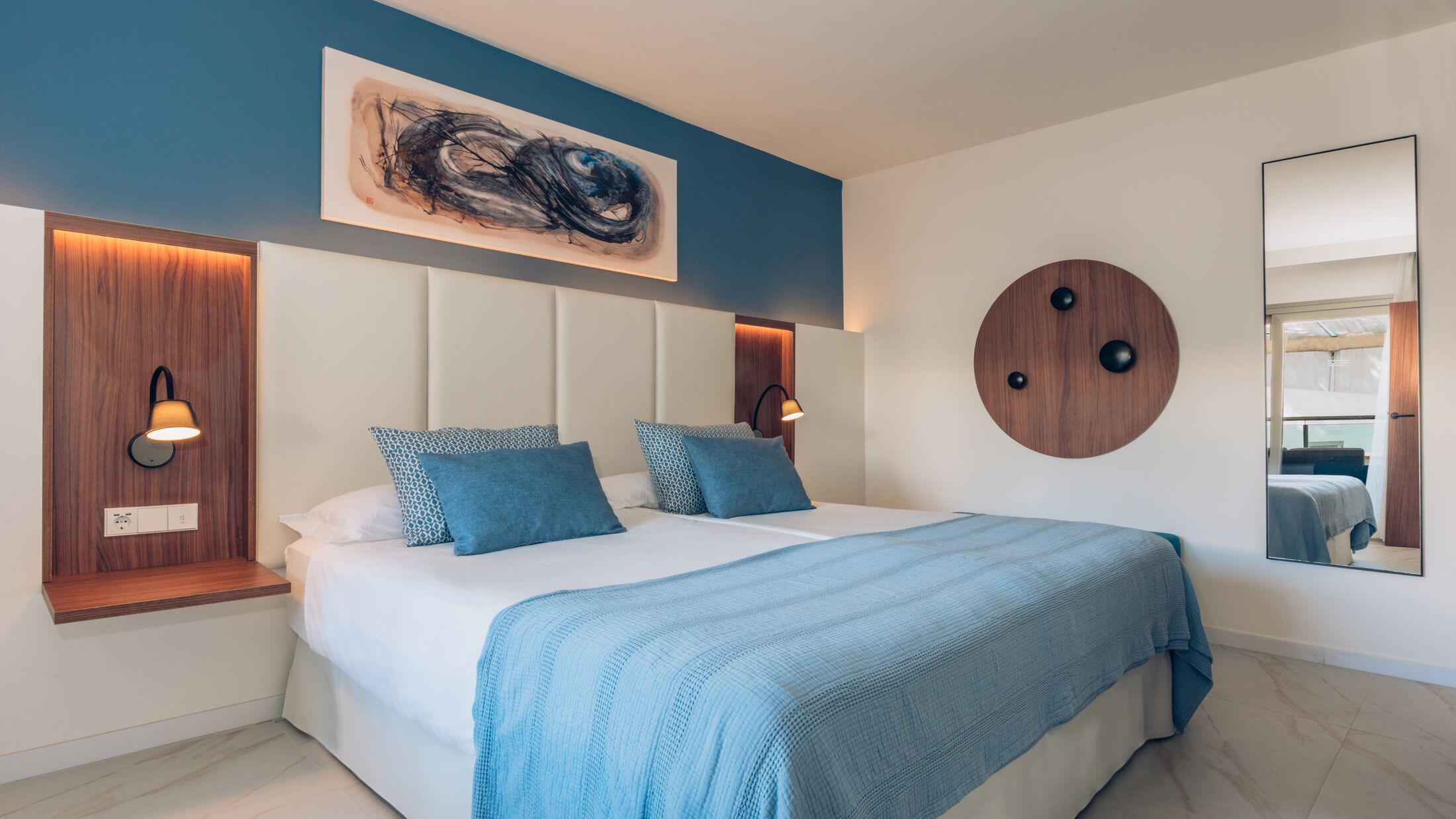 Iberostar-Playa-de-Muro-2024-Family-Suite-002-119075-Hybris