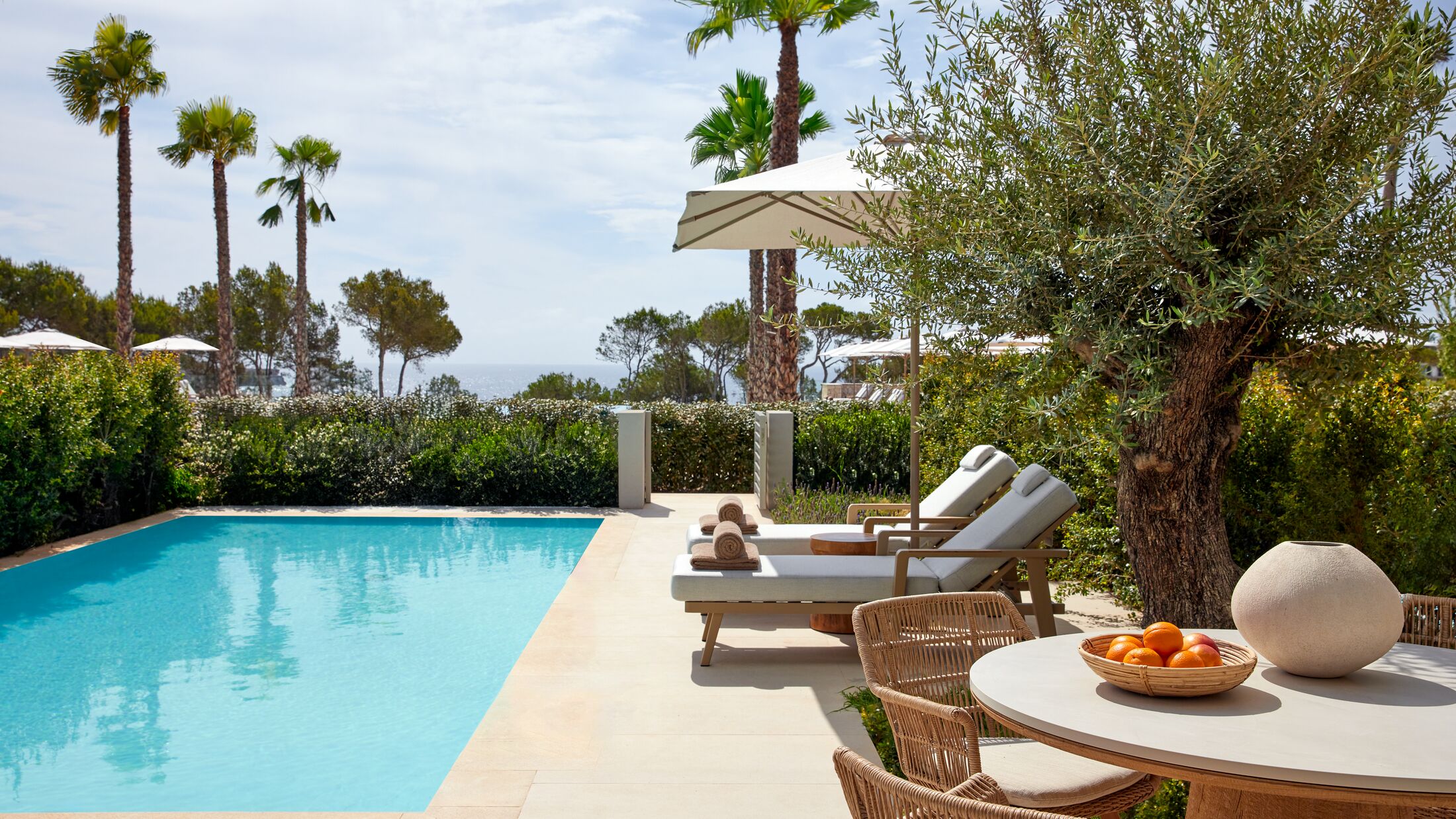 Ikos-Porto-Petro-2023-Deluxe-One-Bedroom-Bungalow-Suite-Private-Pool-003-121823-Hybris