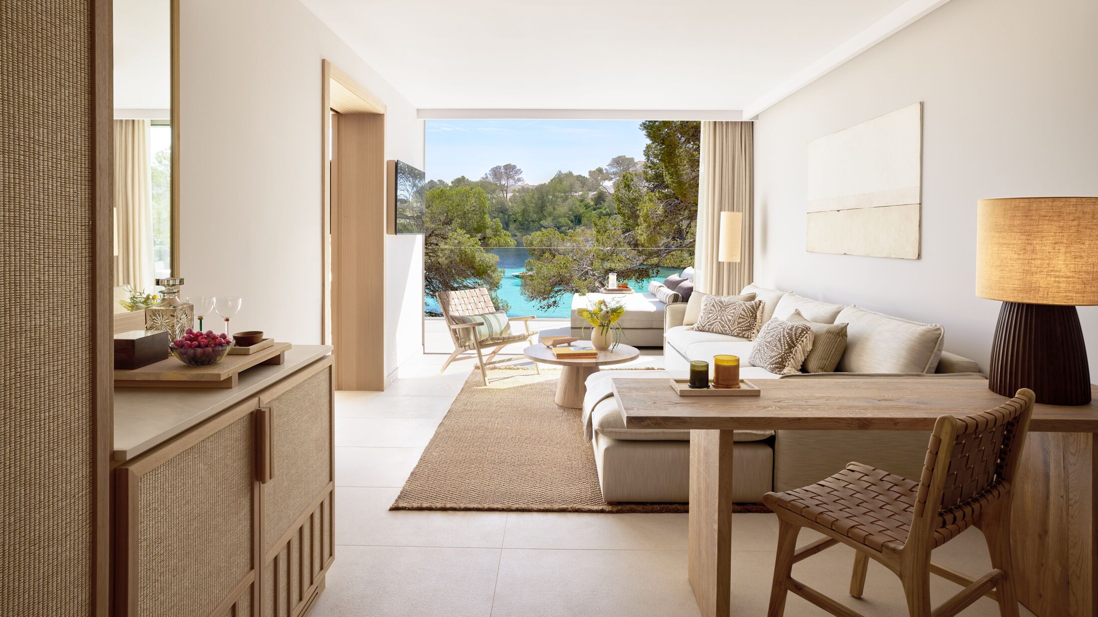 Ikos-Porto-Petro-2023-Deluxe-One-Bedroom-Bungalow-Suite-Sea-View-001-121823-Hybris