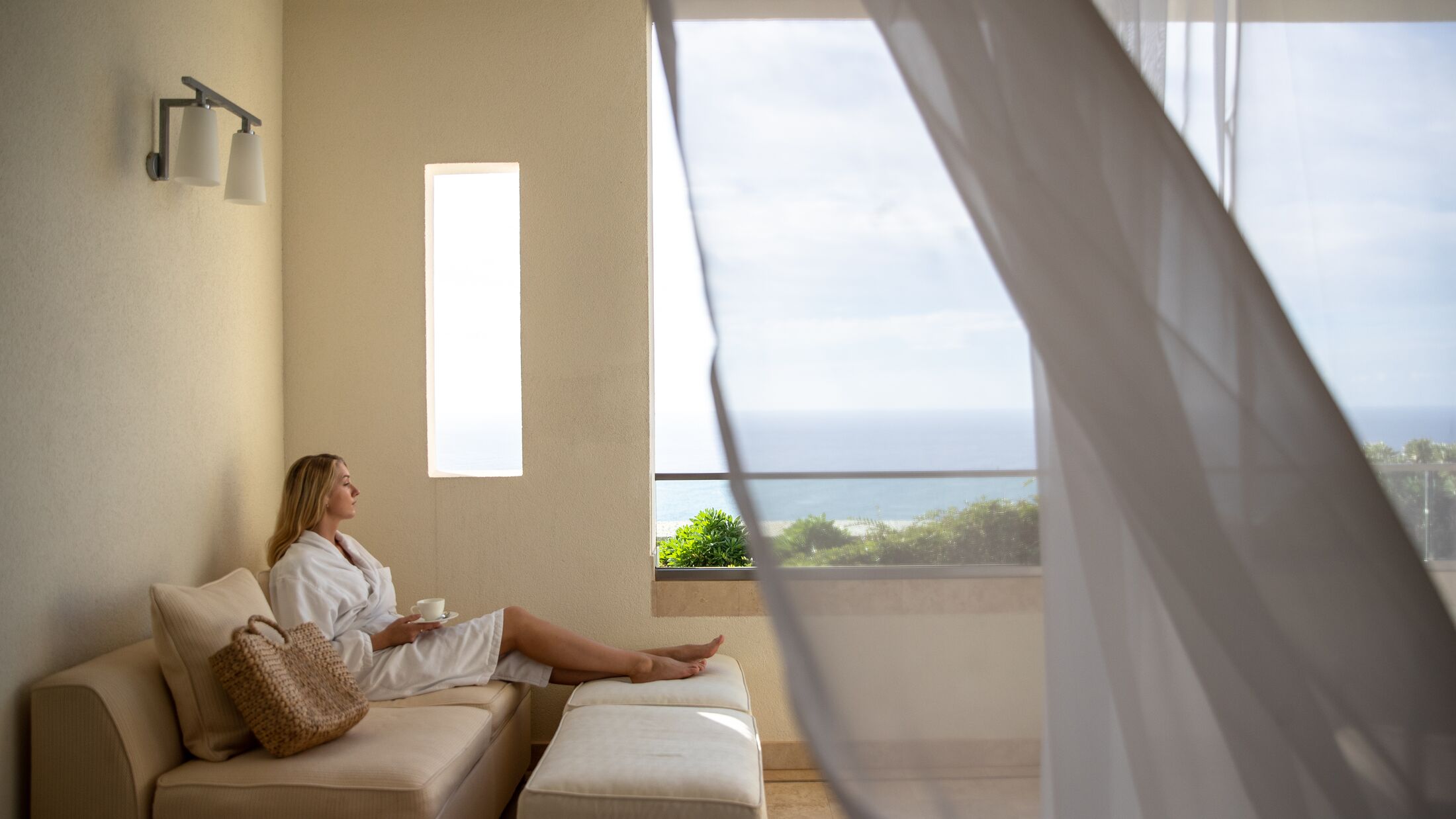 Jumeirah-Mallorca-2024-Deluxe-Room-Sea-View-001-119198-Hybris