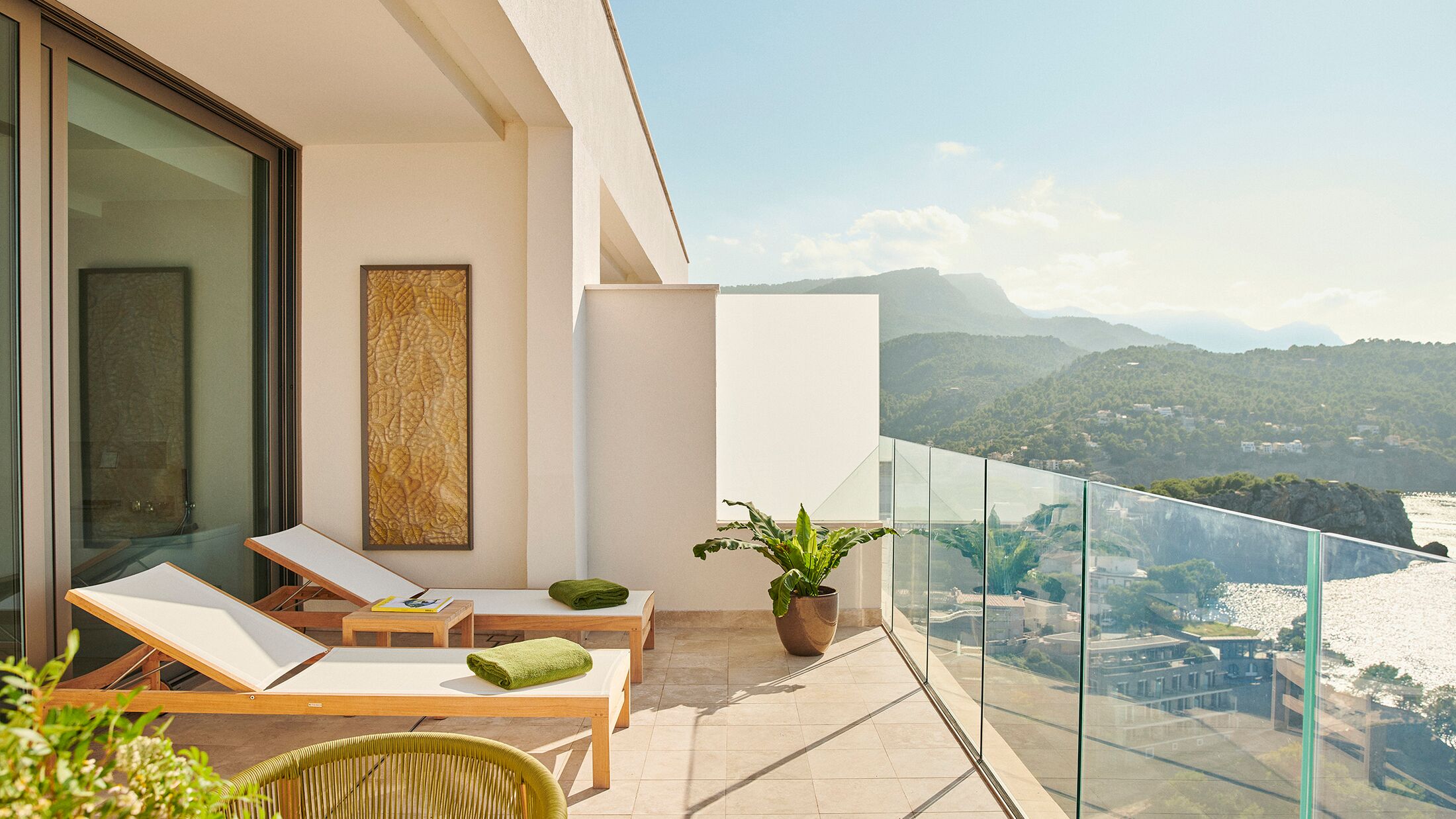 Junior Suite with Grand Terrace and Sea View