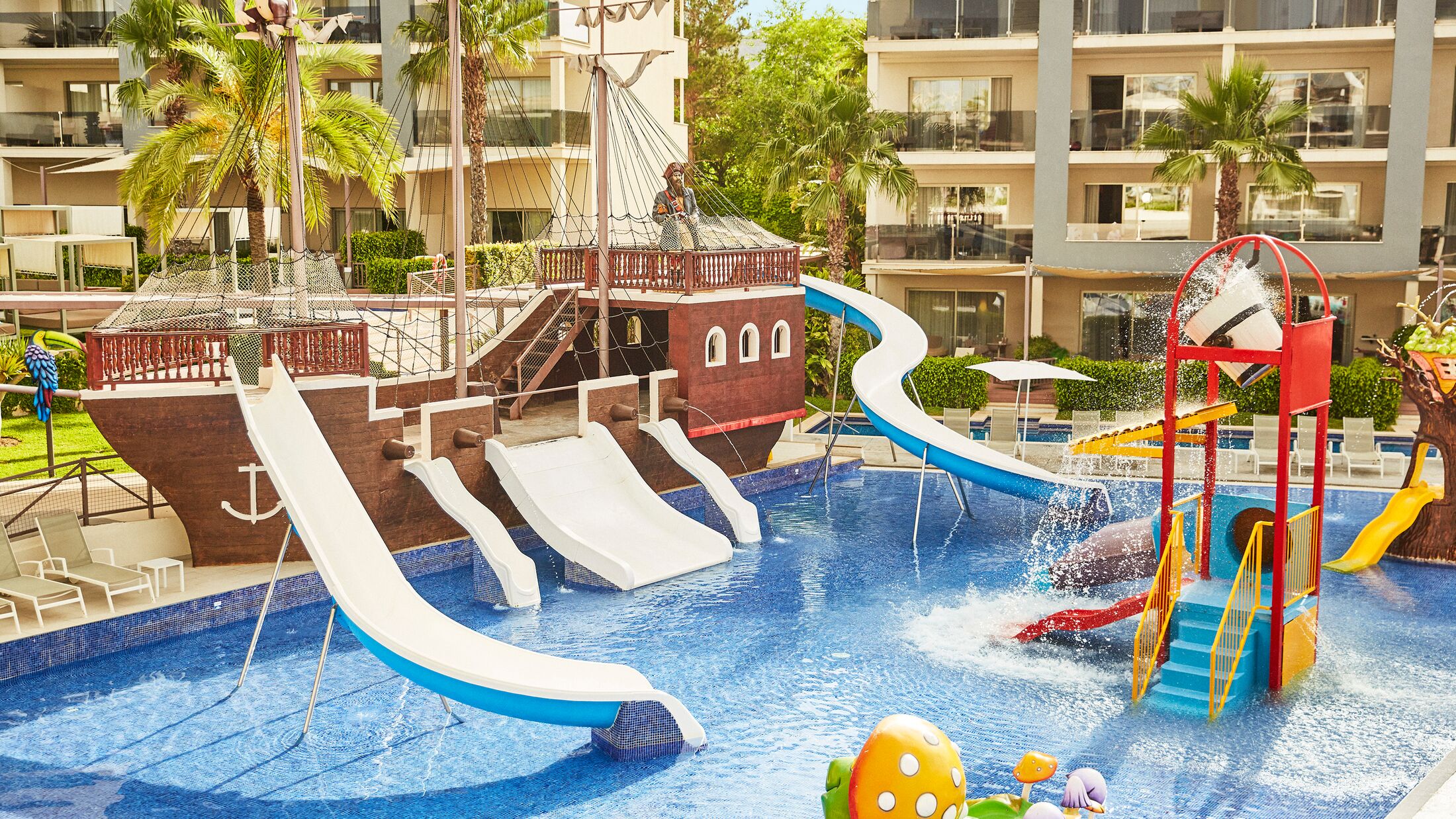 Zafiro-Alcudia-2022-Pirate-Pool-001-119861-Hybris