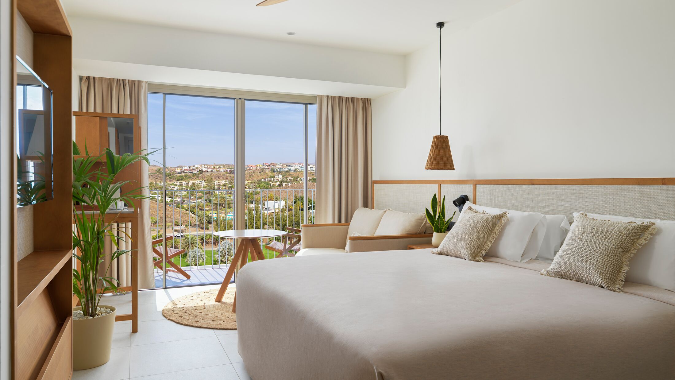 All copyrights reserved, this image on this site and it's copyright owned by the photographer. Image is not to be reprinted or reused without the express permission of the photographer who took it. Copyrights uses for Melia Hotels for sales and marketing promotions only