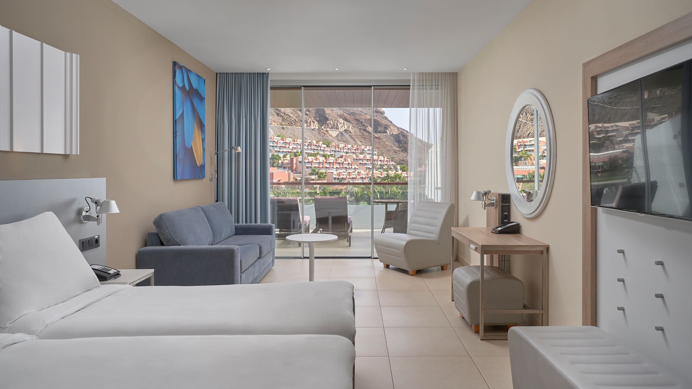 Radisson-Blu-Mogan-2023-Superior-Room-004-120880-Hybris