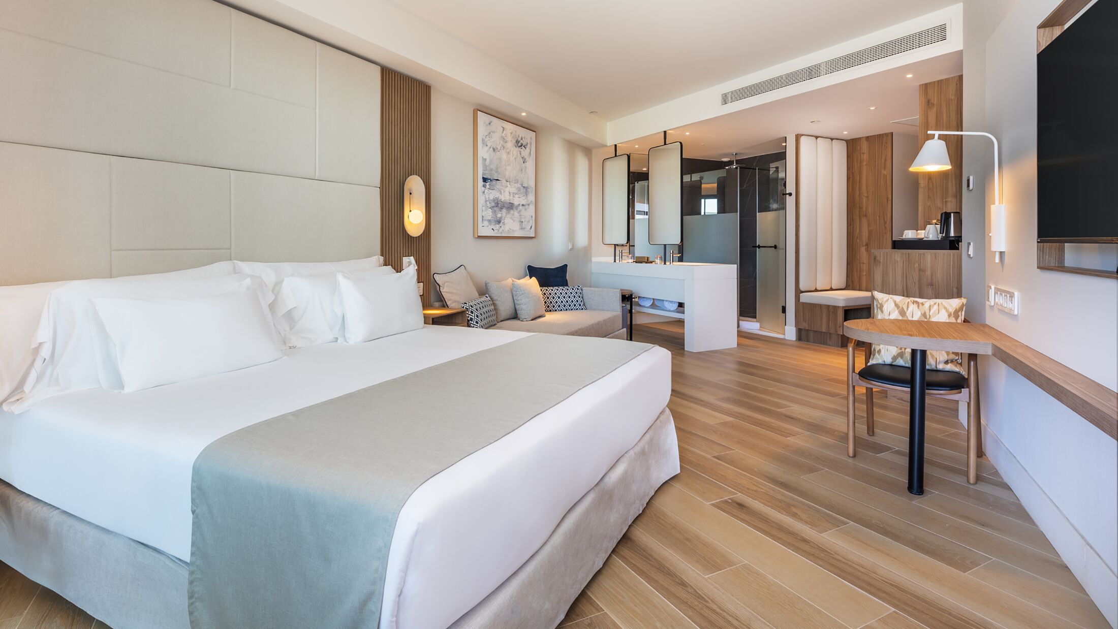 Barcelo-Playa-Blanca-2024-Royal-Level-Deluxe-Room-Sea-View-008-121953-Hybris