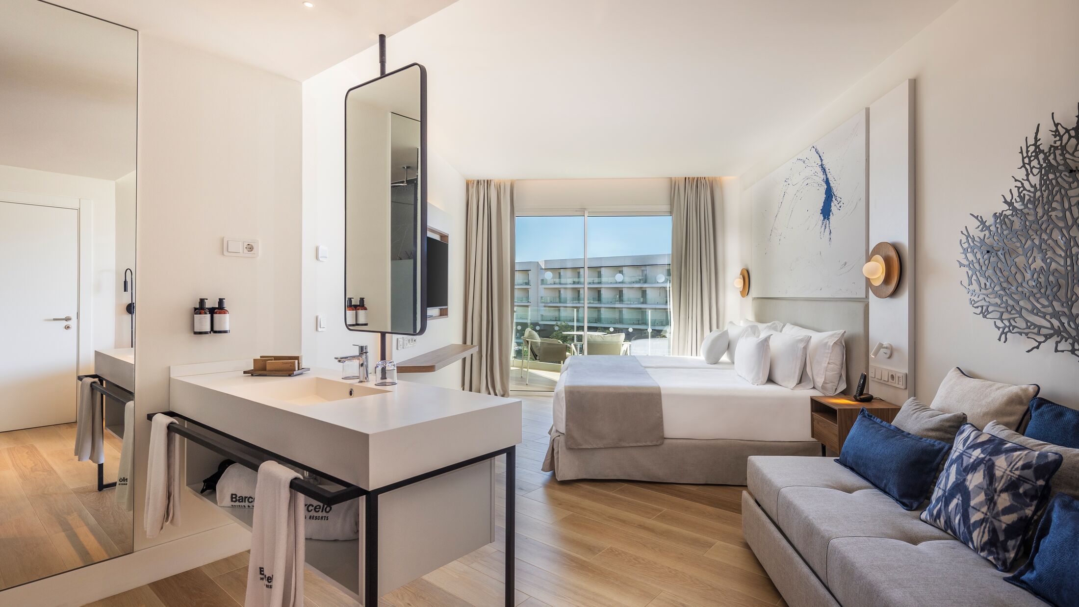 Barcelo-Playa-Blanca-2024-Superior-Room-001-121953-Hybris