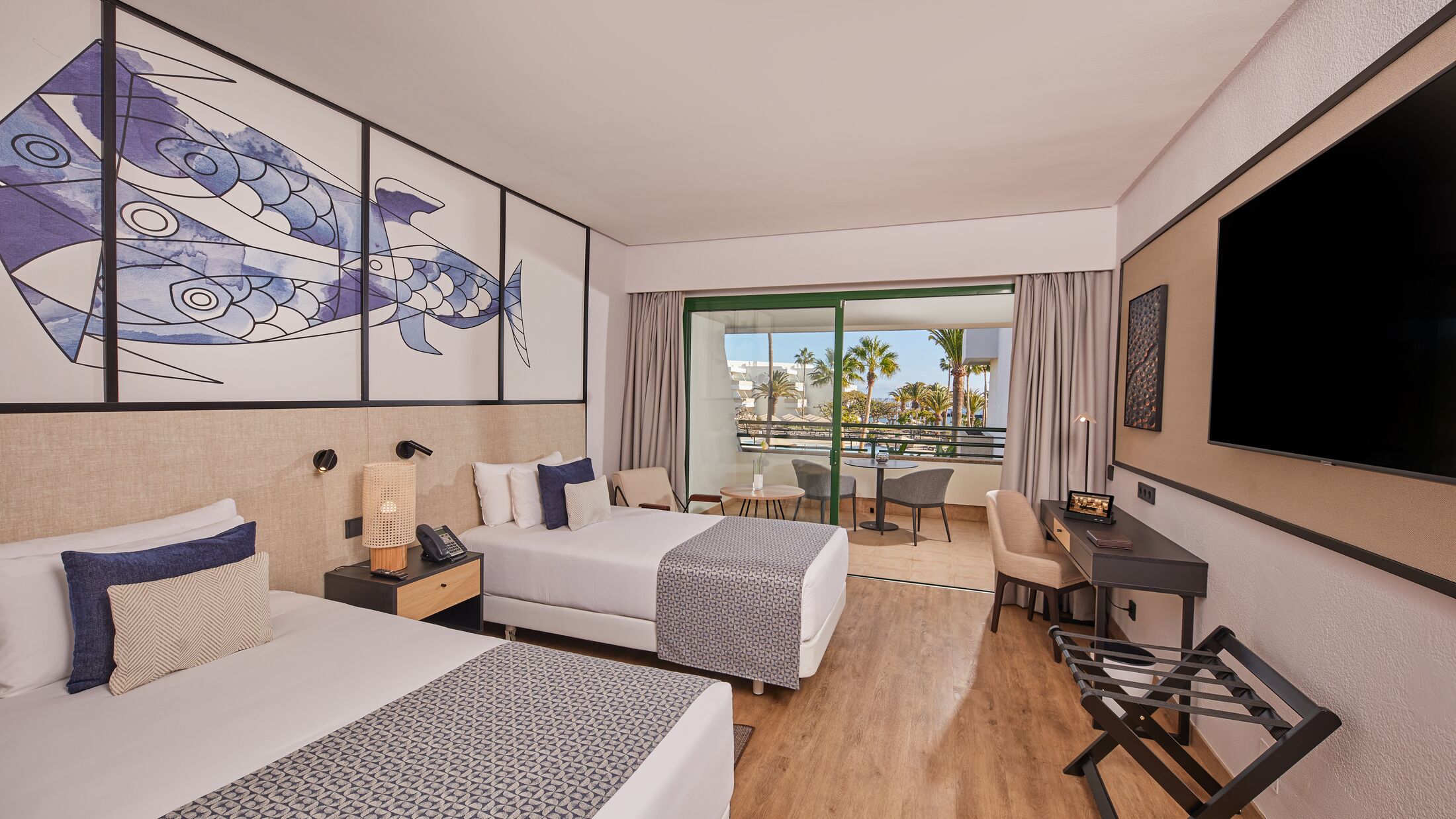 Dreams-Playa-Dorada-2024-Preferred-Club-Double-Room-Pool-View-002-121950-Hybris