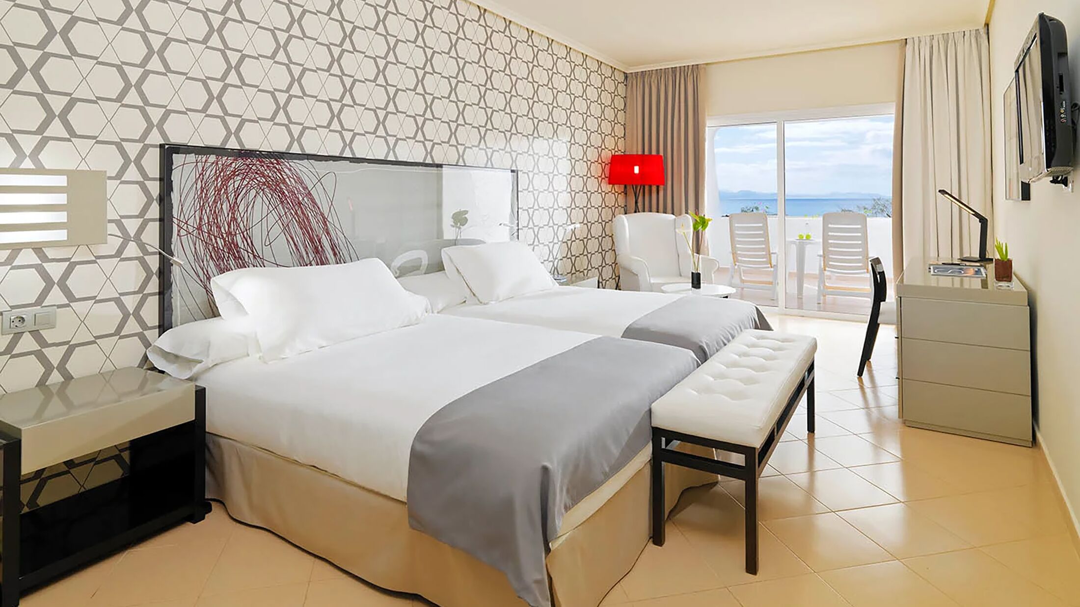 H10-Timanfaya-Palace-2024-Double-Room-Sea-View-001-104832-Hybris