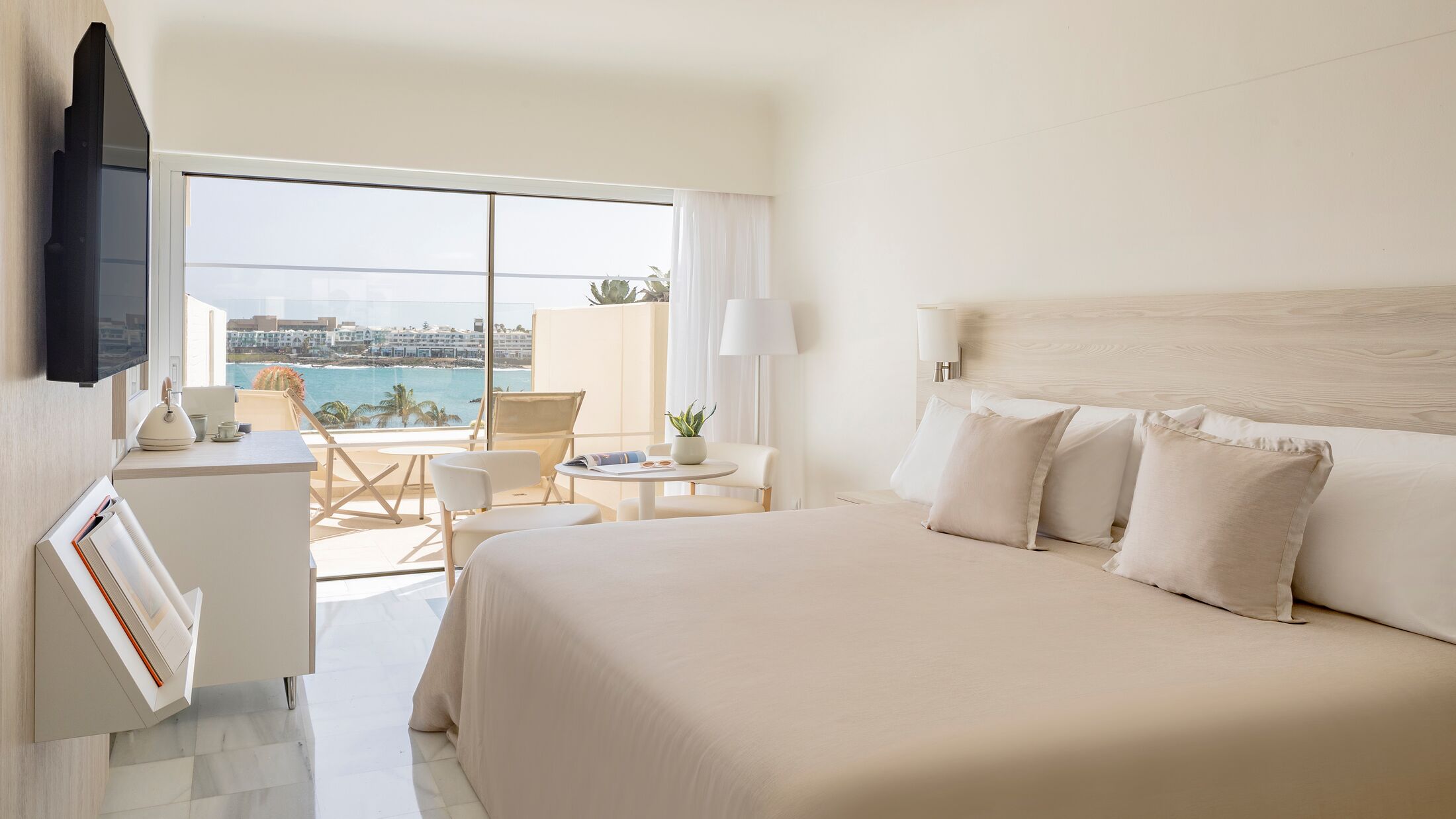 Paradisus-Salinas-2023-The-Reserve-Premium-Room-Ocean-View-001-121839-Hybris