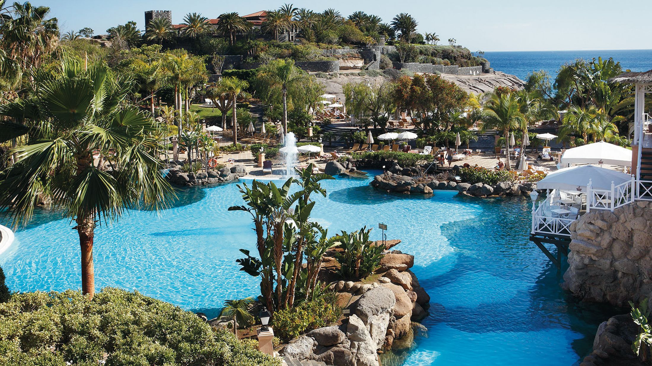 TFS.A.2009.103042.073.jpg-Hybris