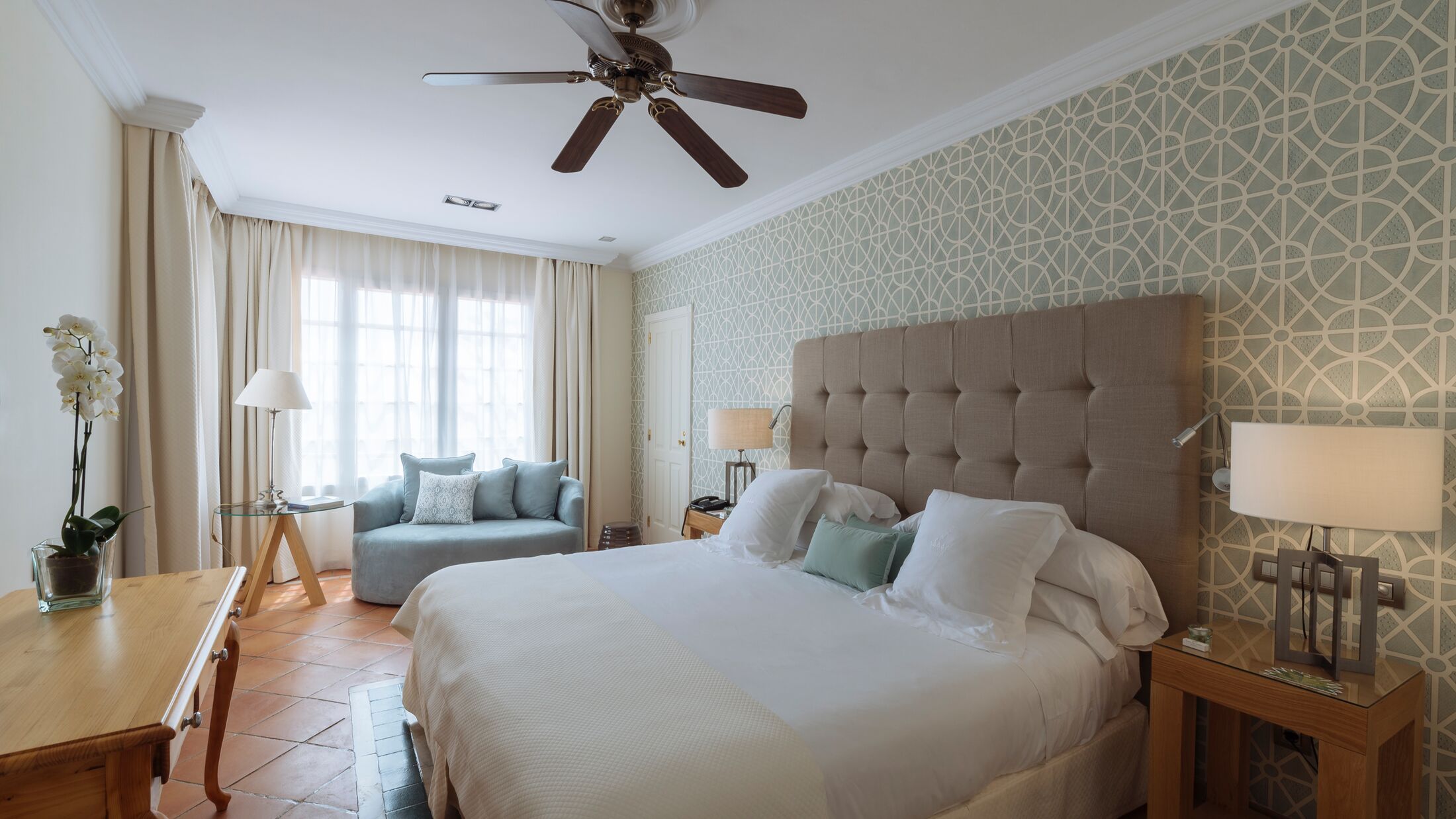 Bahia-del-Duque-2022-Casa-Ducales-Suite-Sea-View-001-103042-Hybris