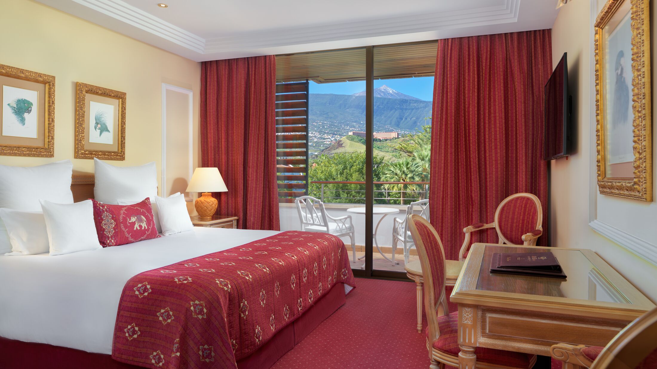 All copyrights reserved, this image on this site and it's copyright owned by the photographer. Image is not to be reprinted or reused without the express permission of the photographer who took it. Copyright uses for Hotel Botanico for sales and marketing promotions only
