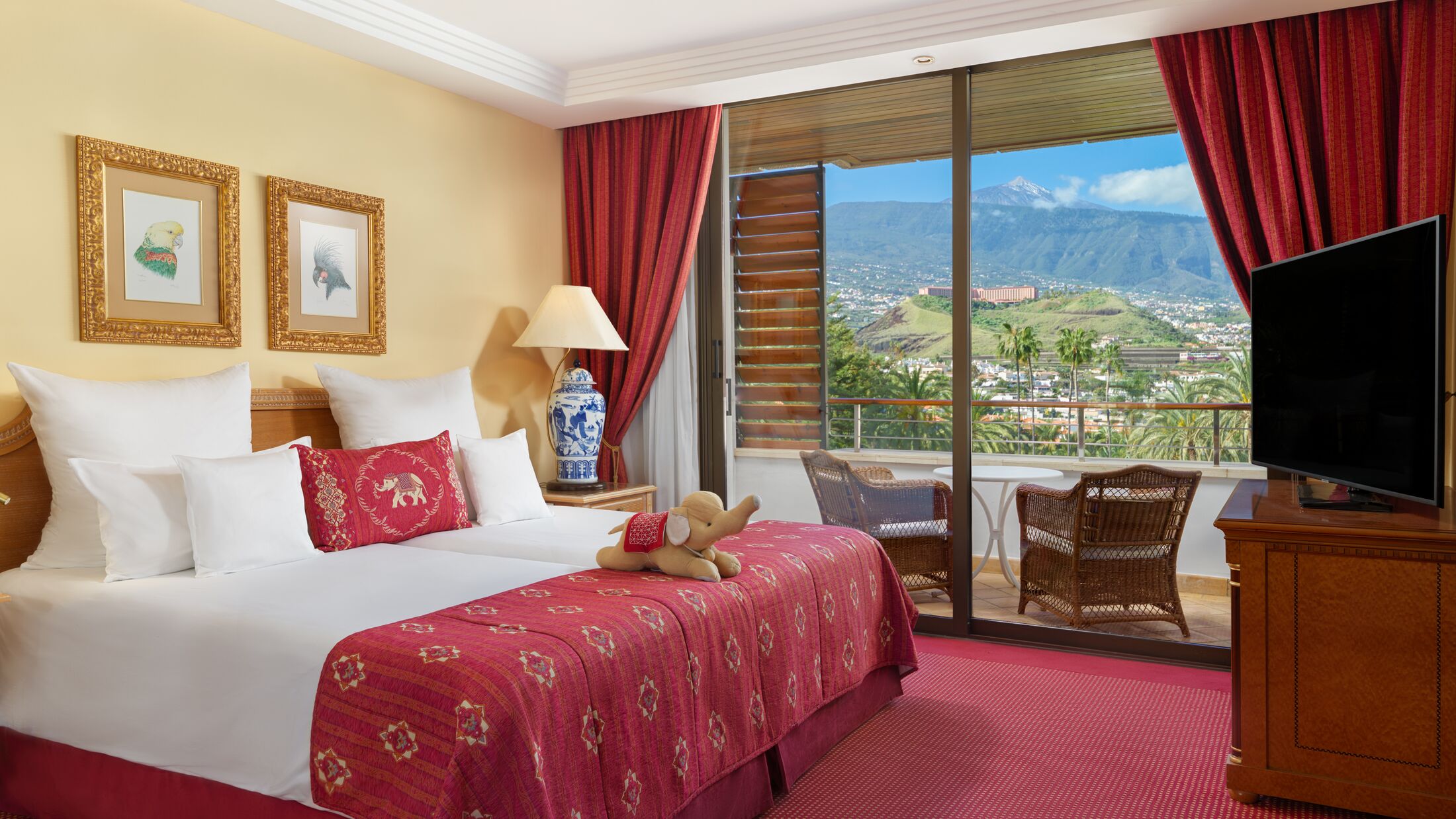 All copyrights reserved, this image on this site and it's copyright owned by the photographer. Image is not to be reprinted or reused without the express permission of the photographer who took it. Copyright uses for Hotel Botanico for sales and marketing promotions only