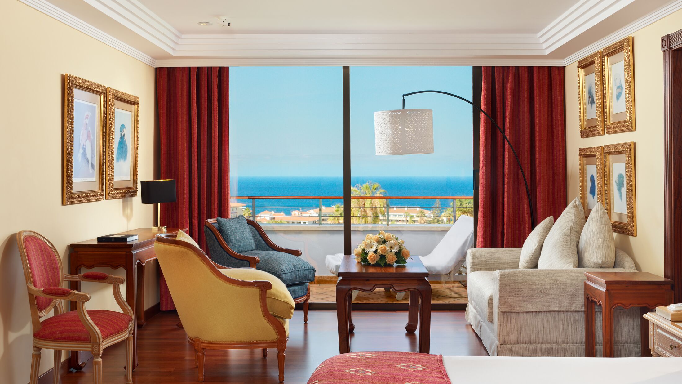 Superior Deluxe Room with Sea View