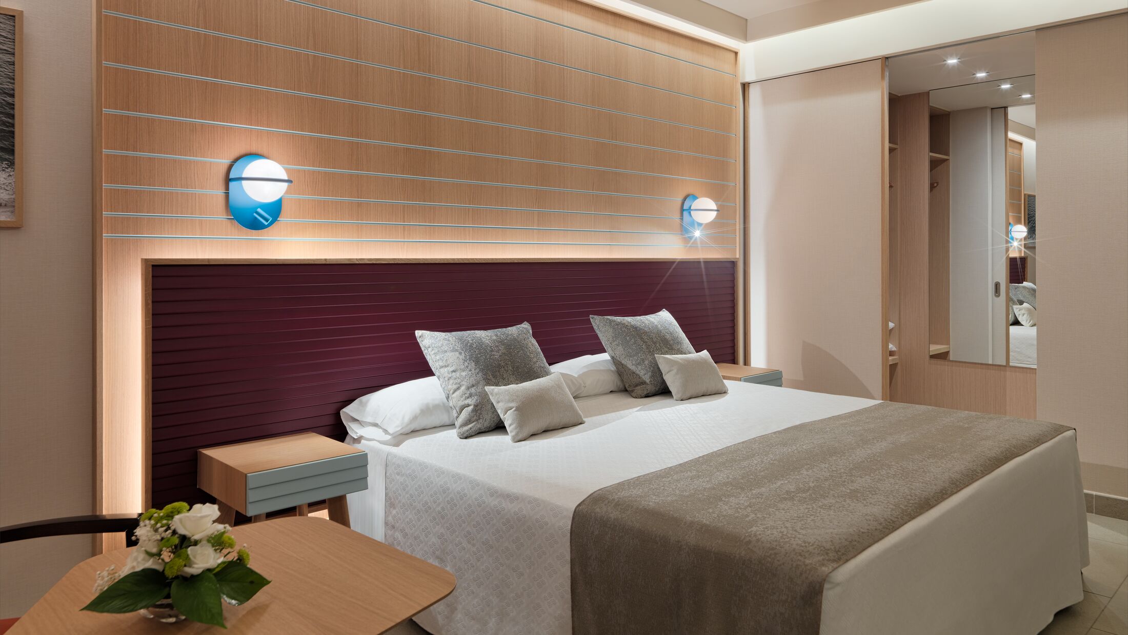 All copyrights reserved. Copyright uses for Adrian Hoteles for sales and marketing promotions only.