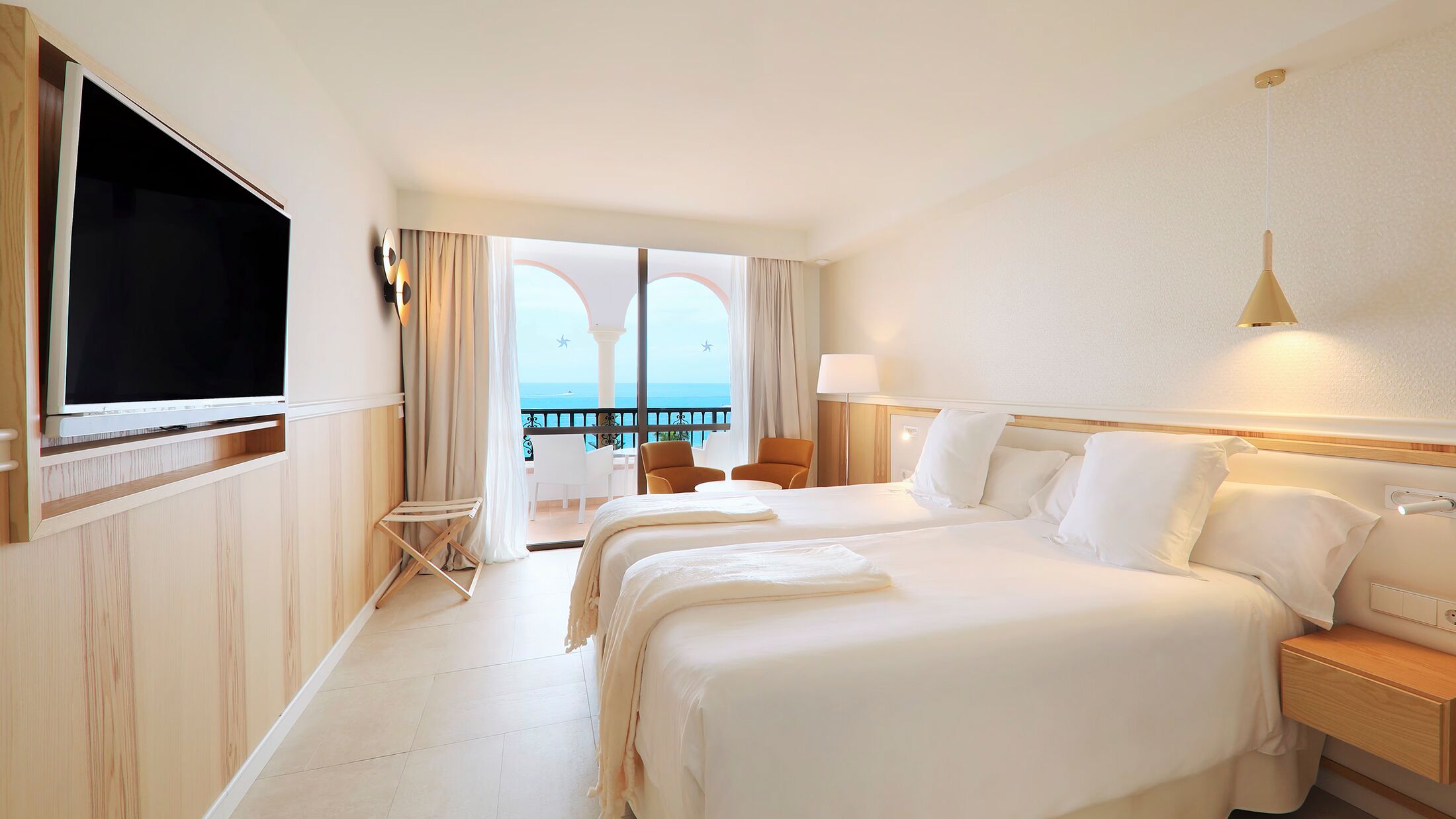 Iberostar-Anthelia-2024-Double-Room-Sea-View-003-108343-Hybris