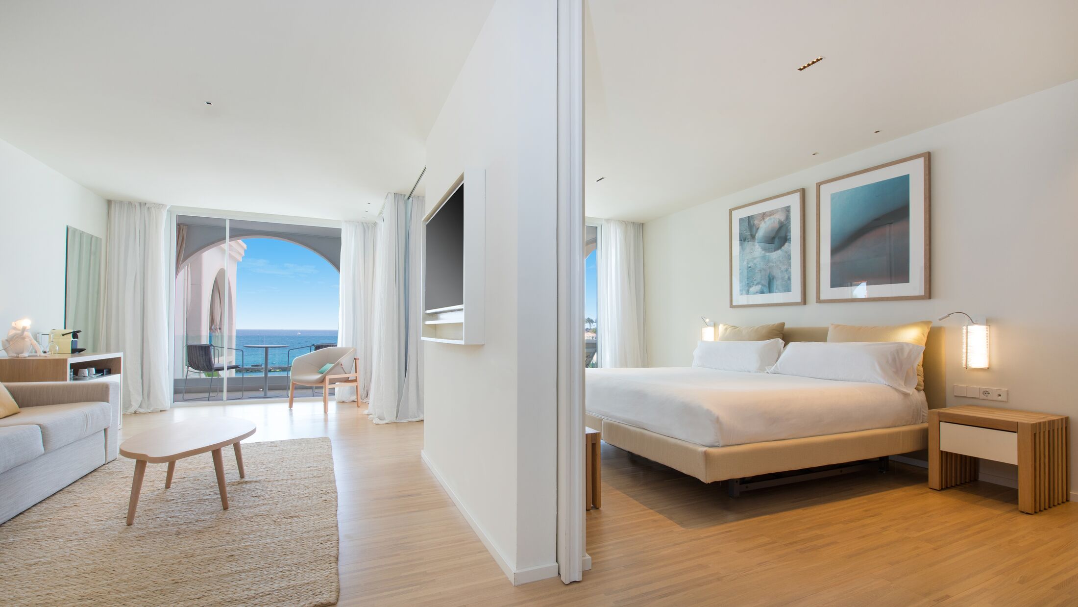 JOIA-Salome-2024-Superior-Suite-Sea-View-002-118600-Hybris