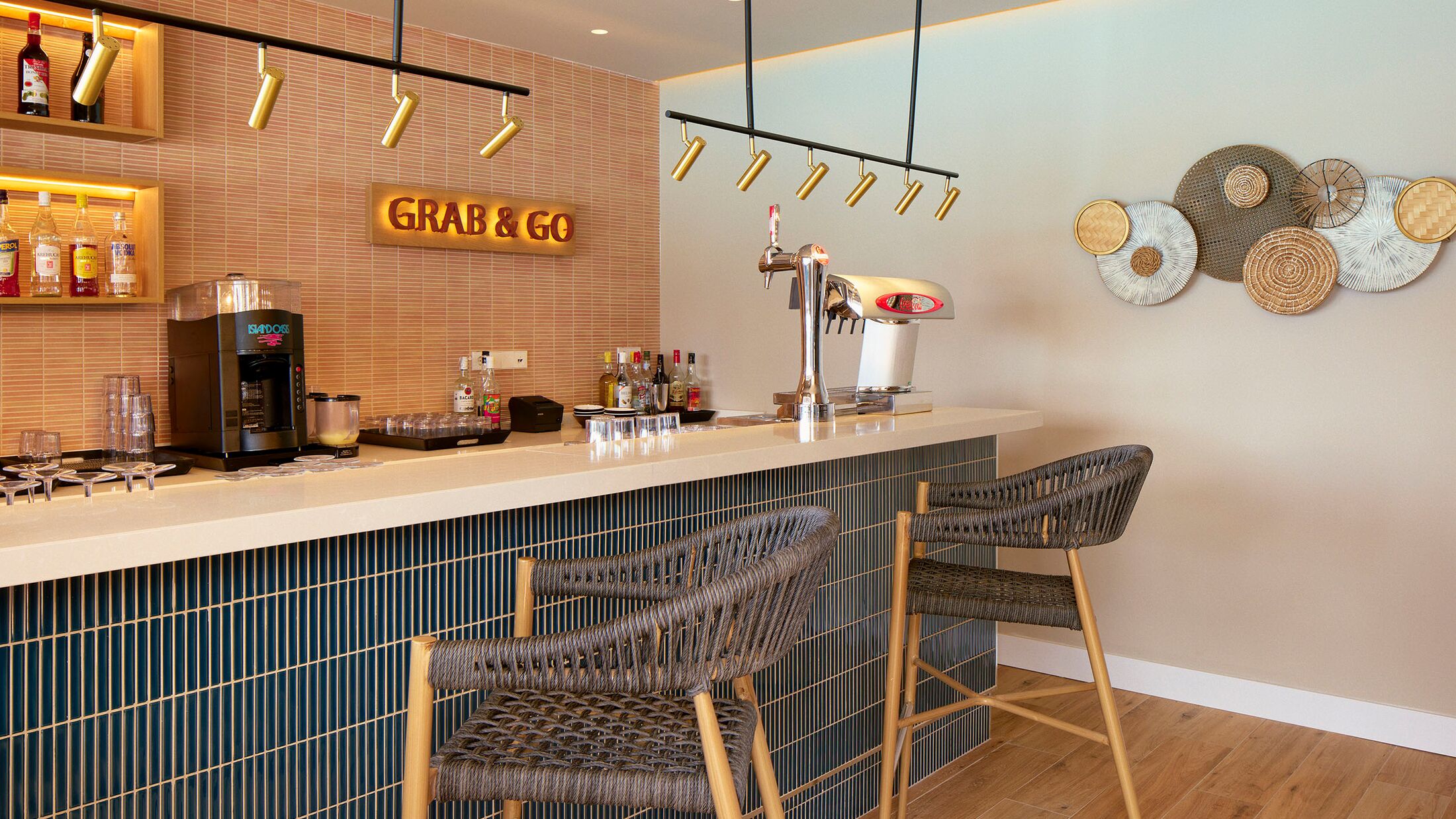 Grab & Go Bar