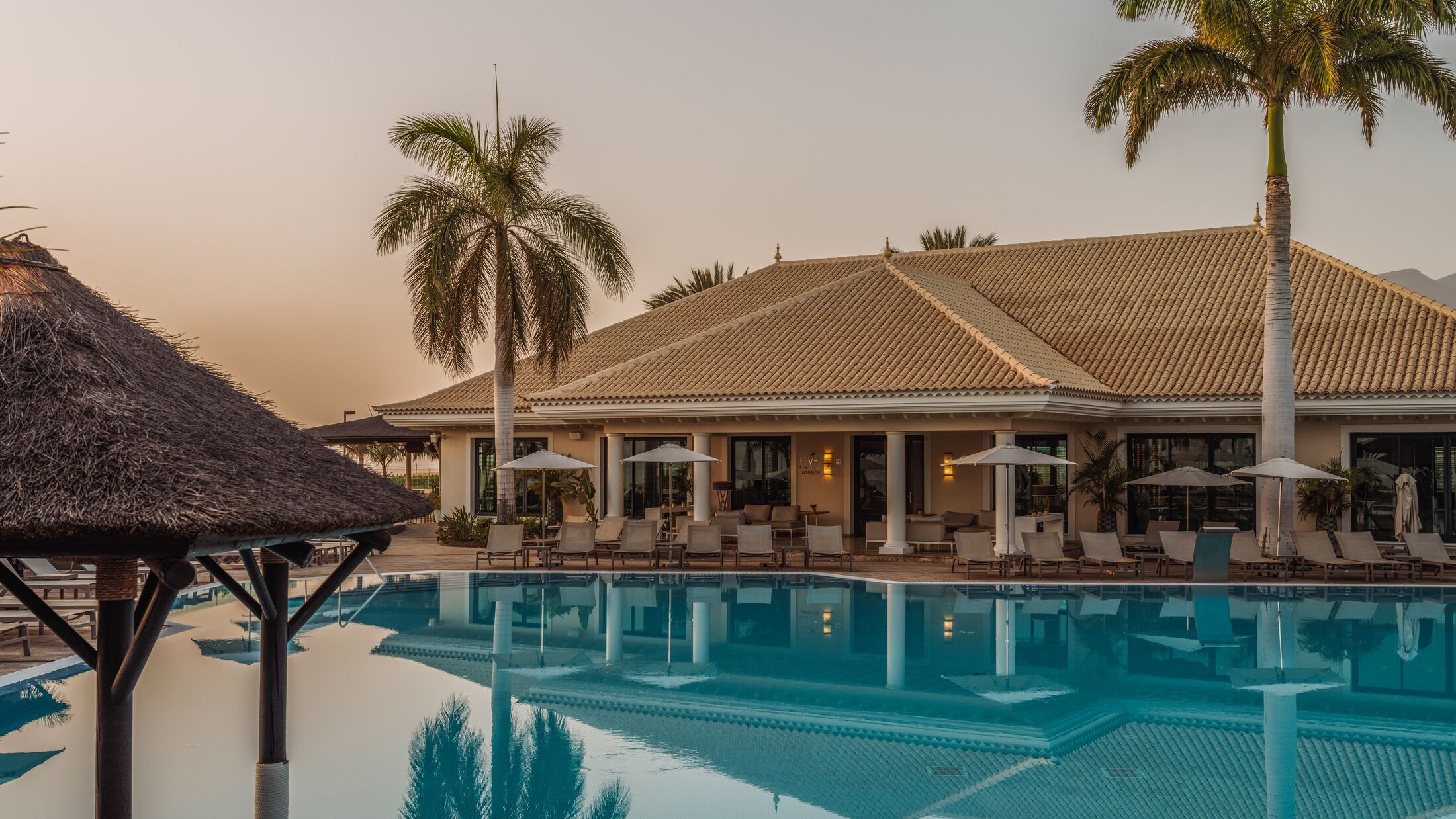 Palacio-de-Isora-2024-Red-Level-Lounge-001-117037-Hybris