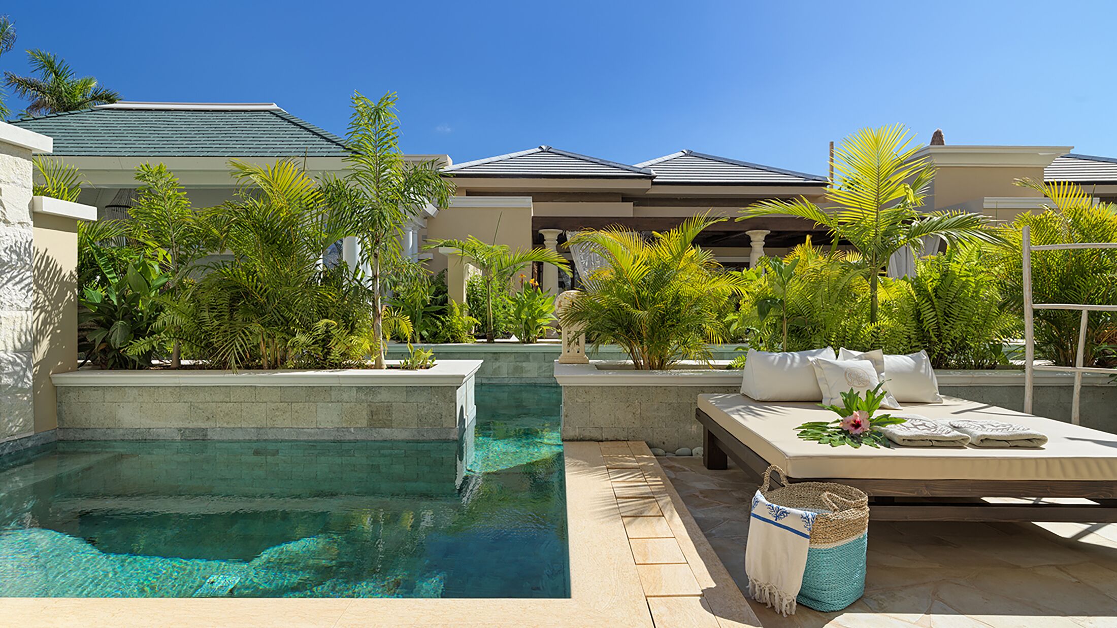 All copyrights reserved, this image on this site and it's copyright owned by the photographer. Image is not to be reprinted or reused without the express permission of the photographer who took it. Copyrihgt uses for Royal Garden Villas for sales and marketing promotions only