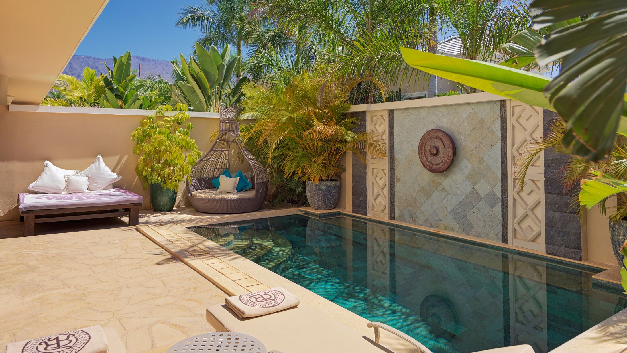 Royal-River-2023-Pool-Villa-001-121795-Hybris