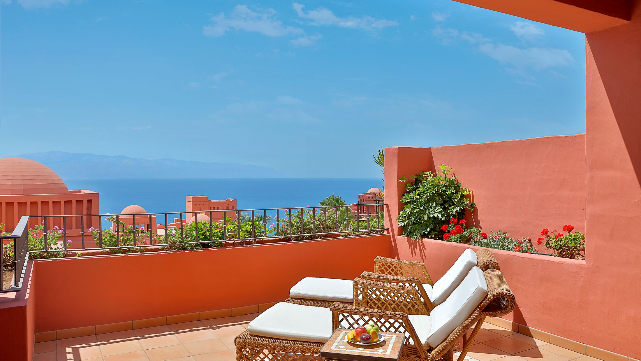 Ritz-Carlton-Abama-2022-Citadel-Deluxe-Ocean-View-002-115979-Hybris