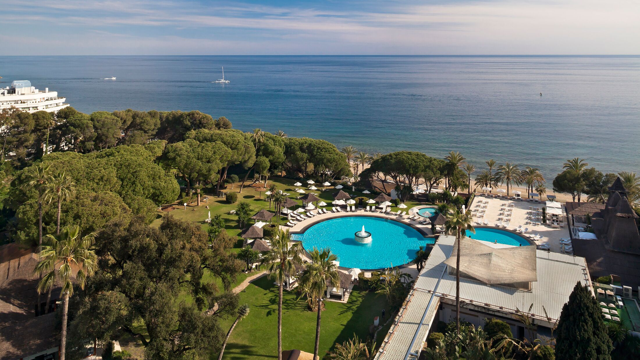 Melia-Don-Pepe-2022-Swimming-Pool-003-101924-Hybris