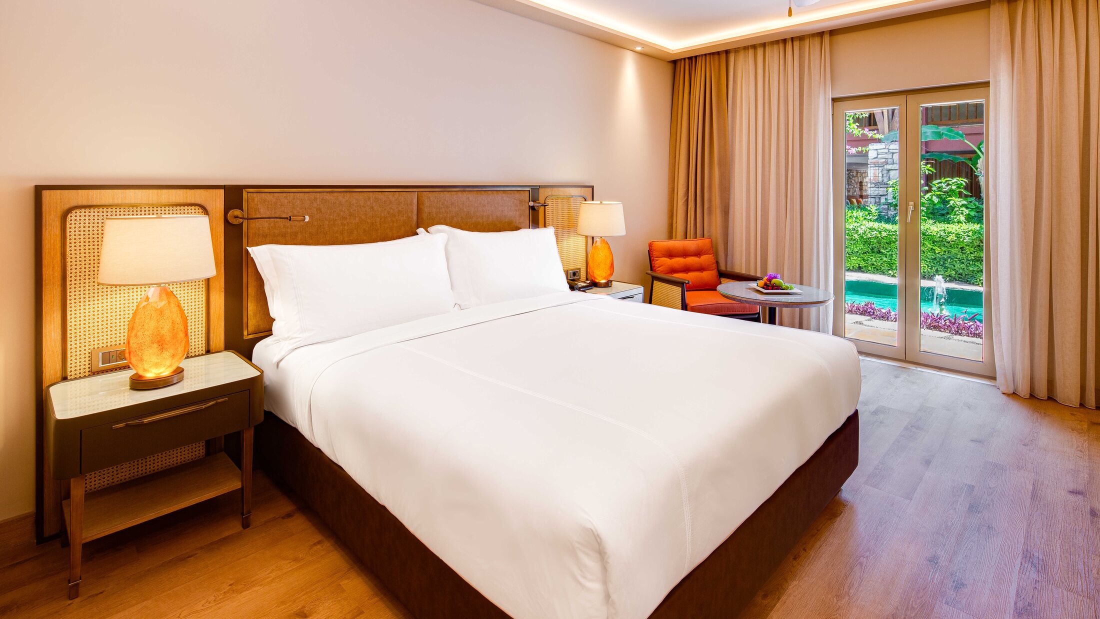 Standard Room with Garden View