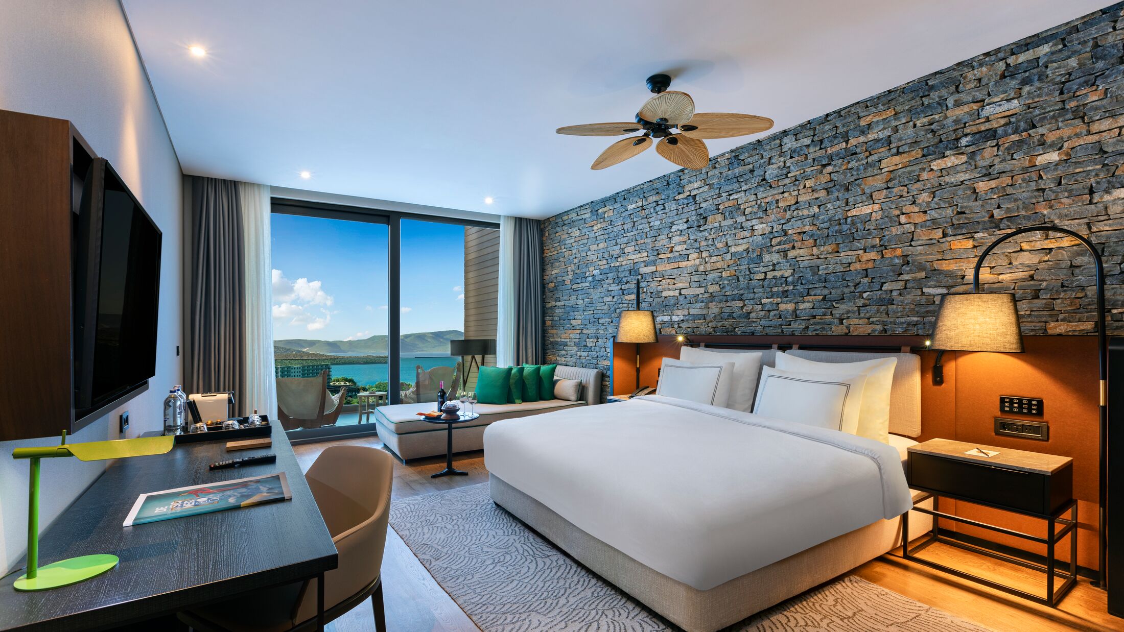 Superior Room with Sea View